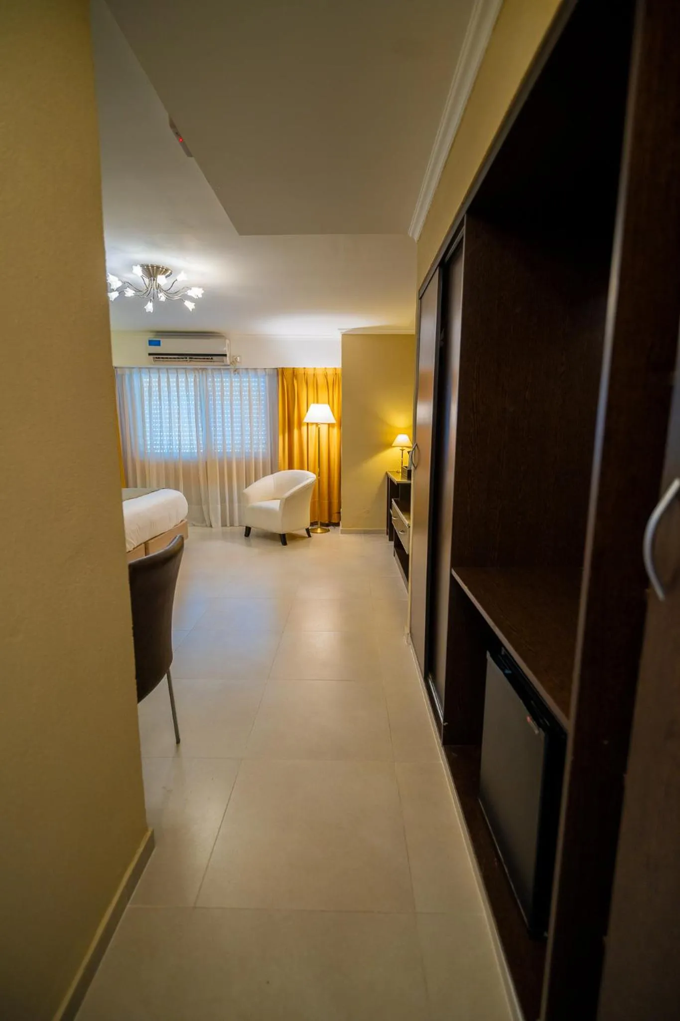 Photo of the whole room, Bed in Alto Verde Suite & Apart