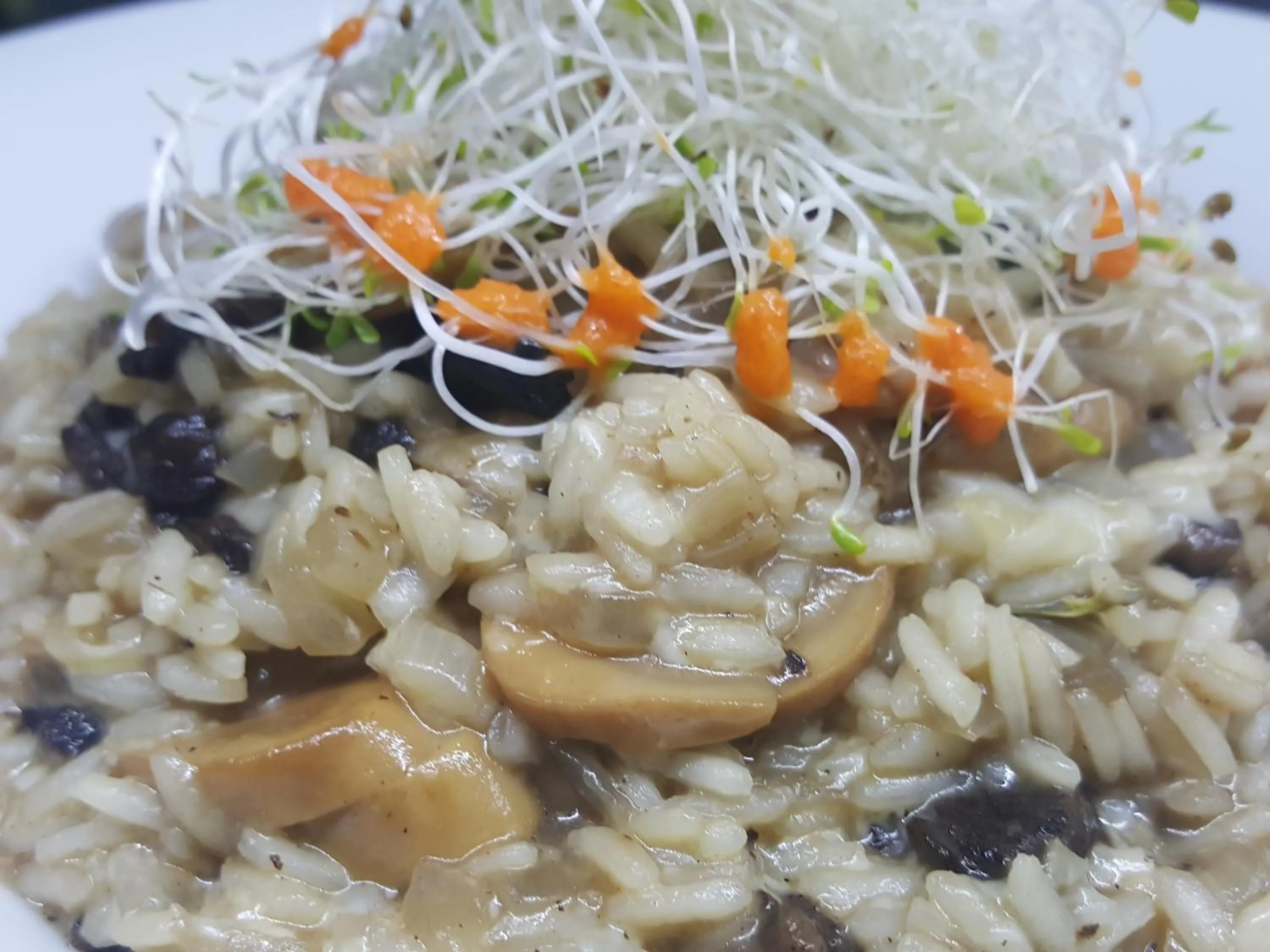 Restaurant/places to eat in Alto Verde Suite & Apart