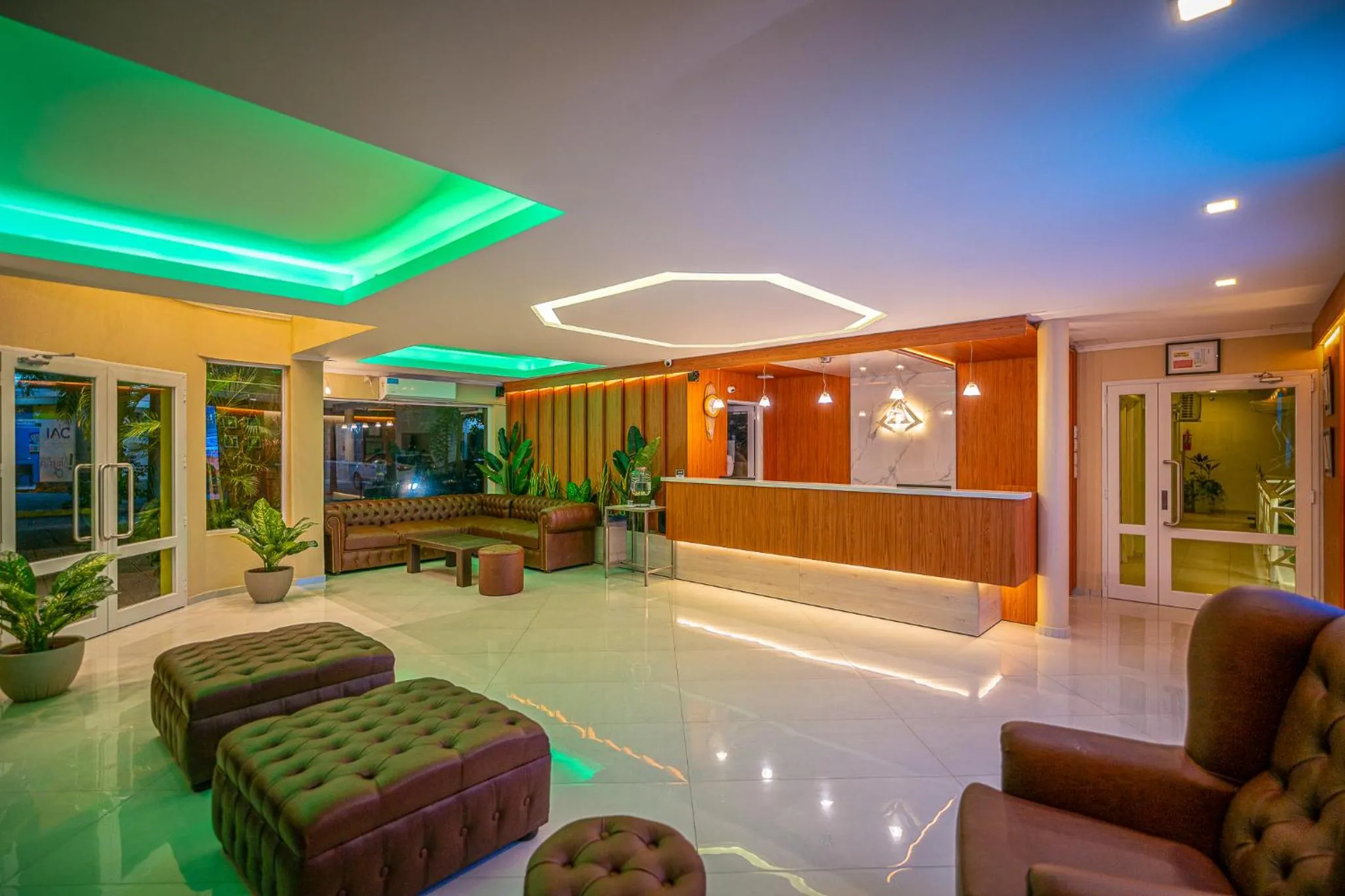 Lobby or reception in Alto Verde Suite & Apart