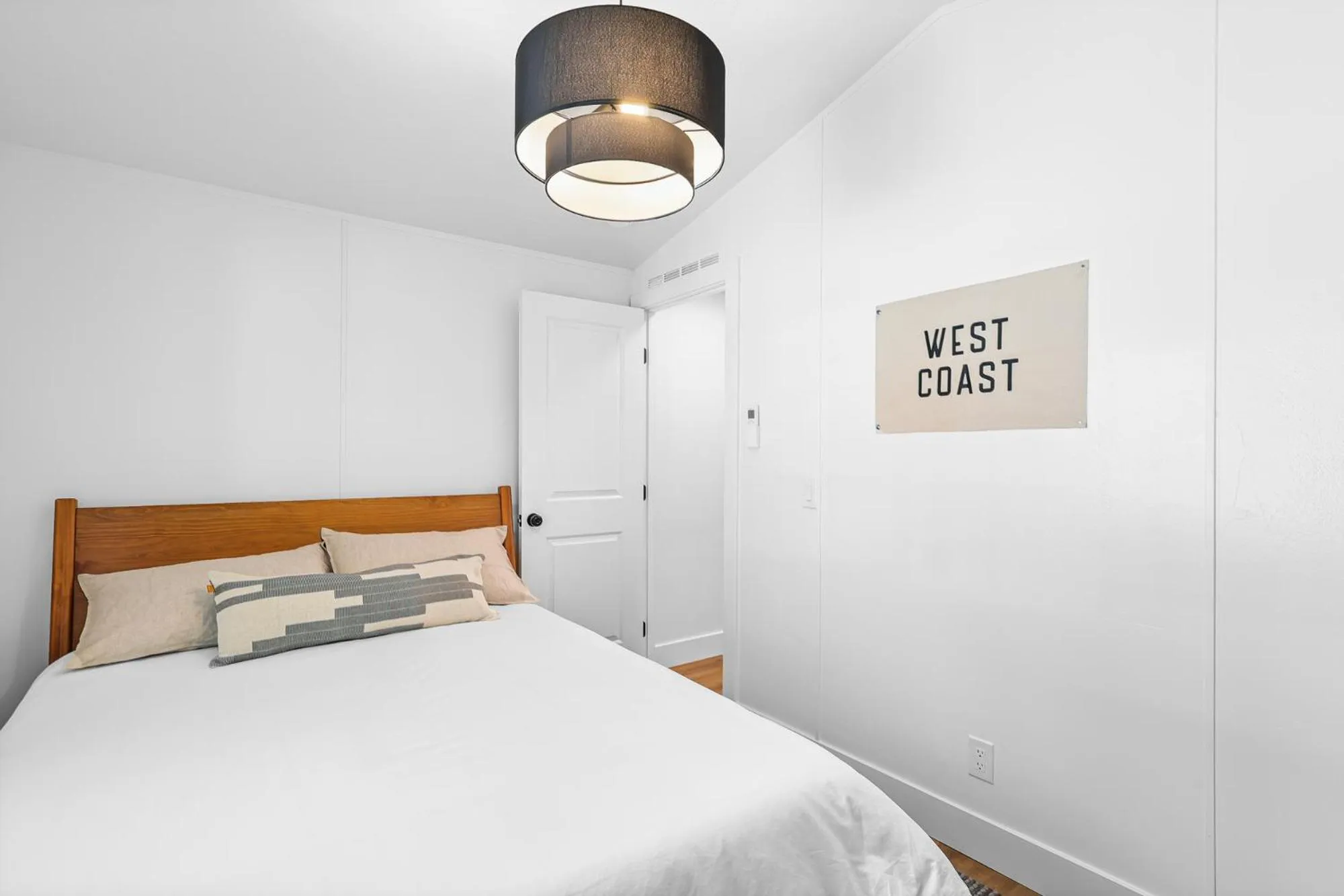 Bed in Cave Springs Resort