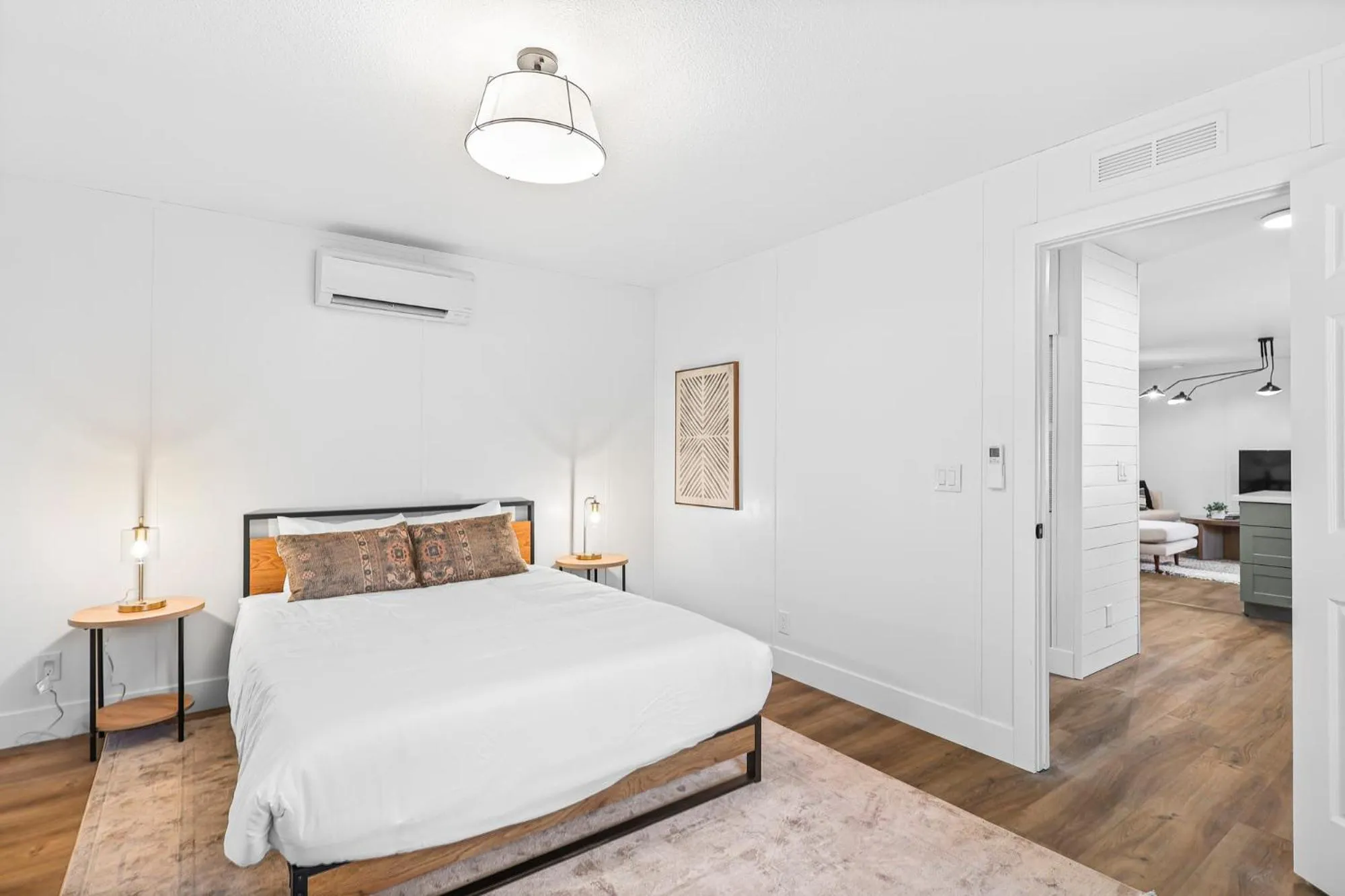 Bed in Cave Springs Resort