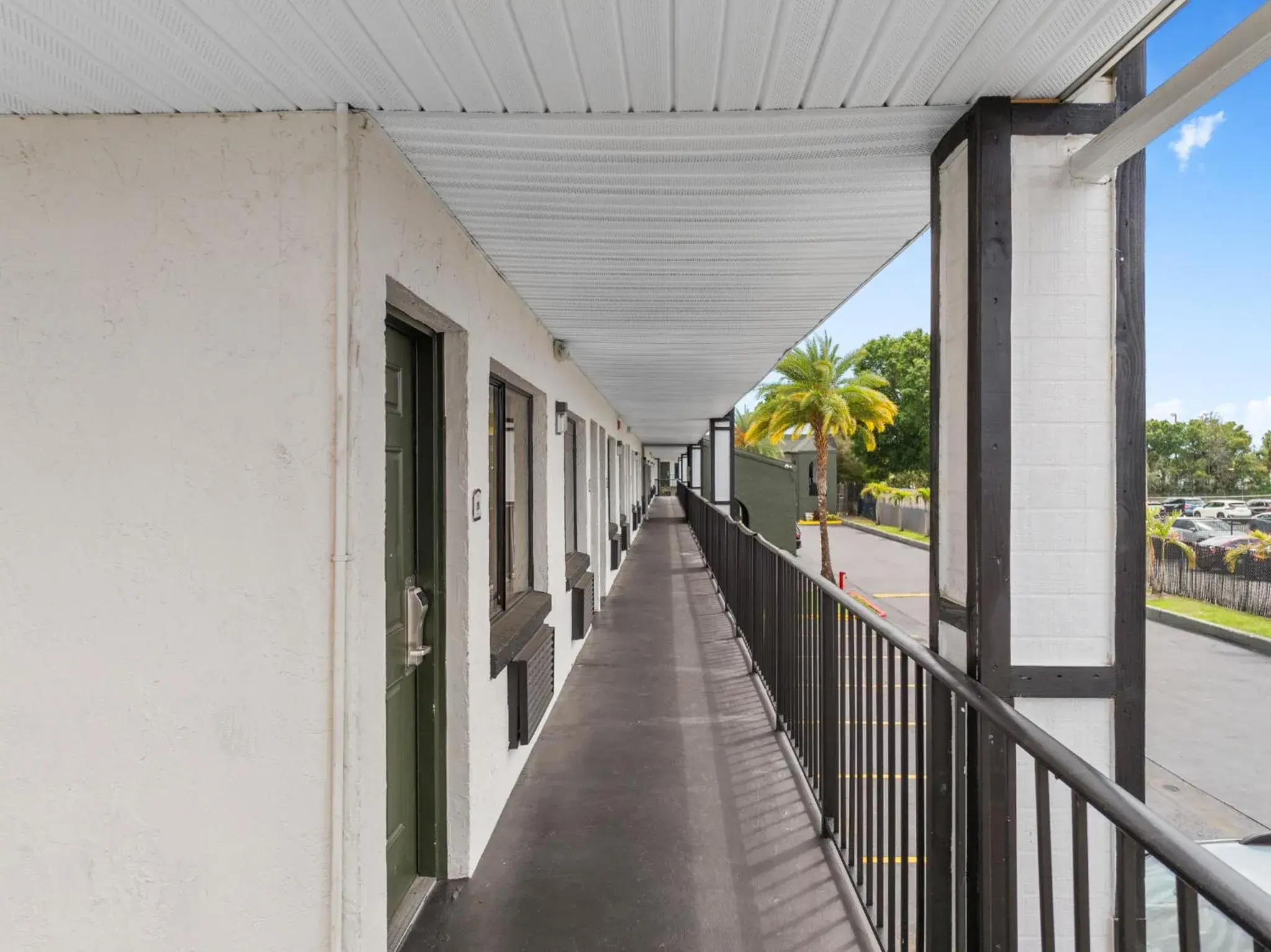 Property building in Baymont by Wyndham Orlando Downtown Property building in Baymont by Wyndham Orlando Downtown