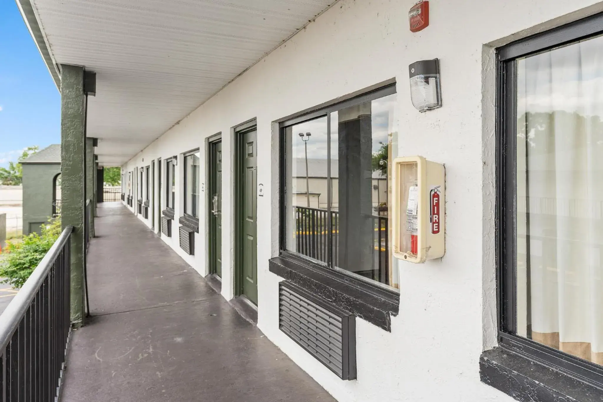 Property building in Baymont by Wyndham Orlando Downtown Property building in Baymont by Wyndham Orlando Downtown