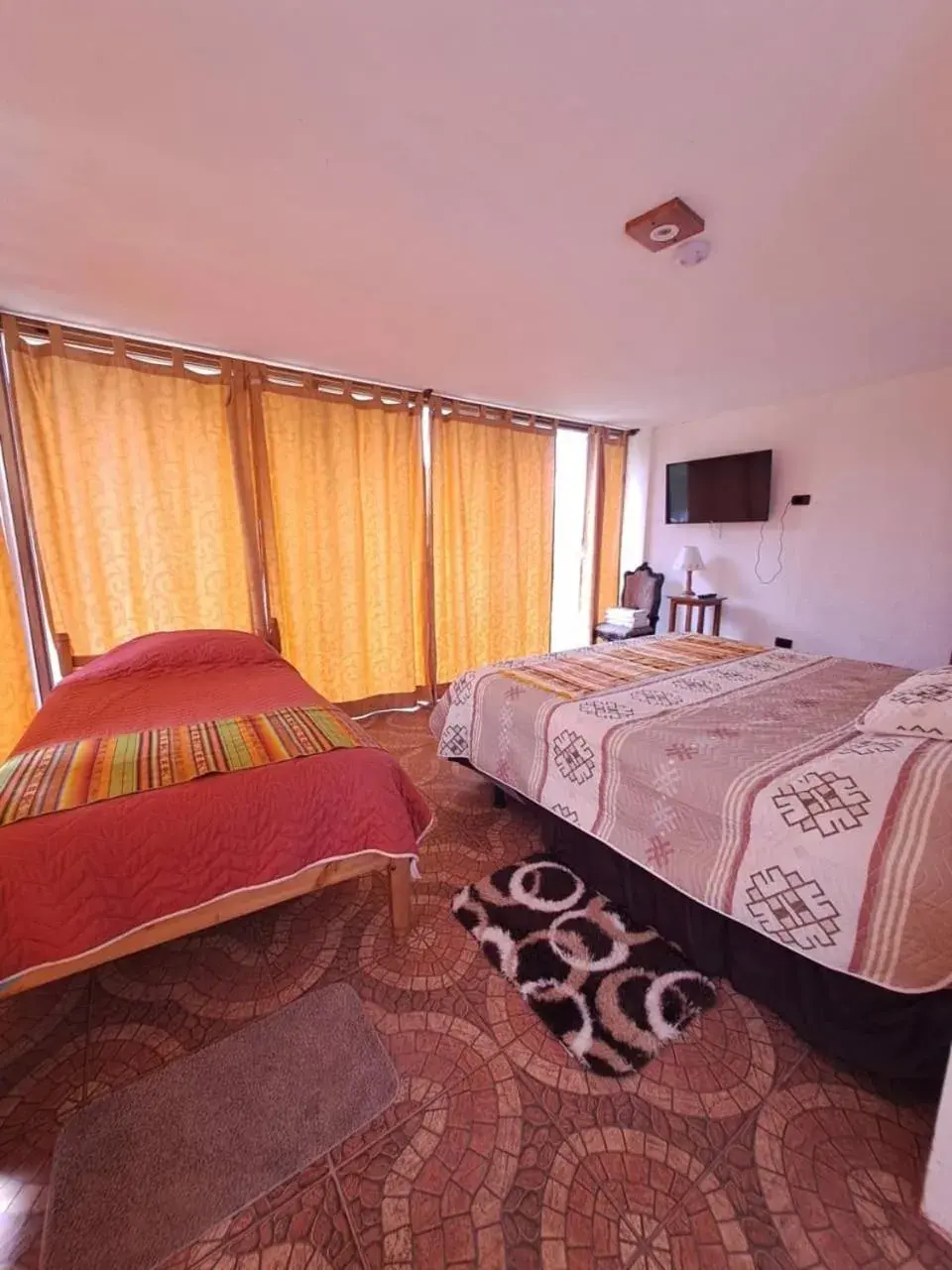 Deluxe Triple Room in Hostería Colibri Aeropuerto Deluxe Triple Room in Hostería Colibri Aeropuerto