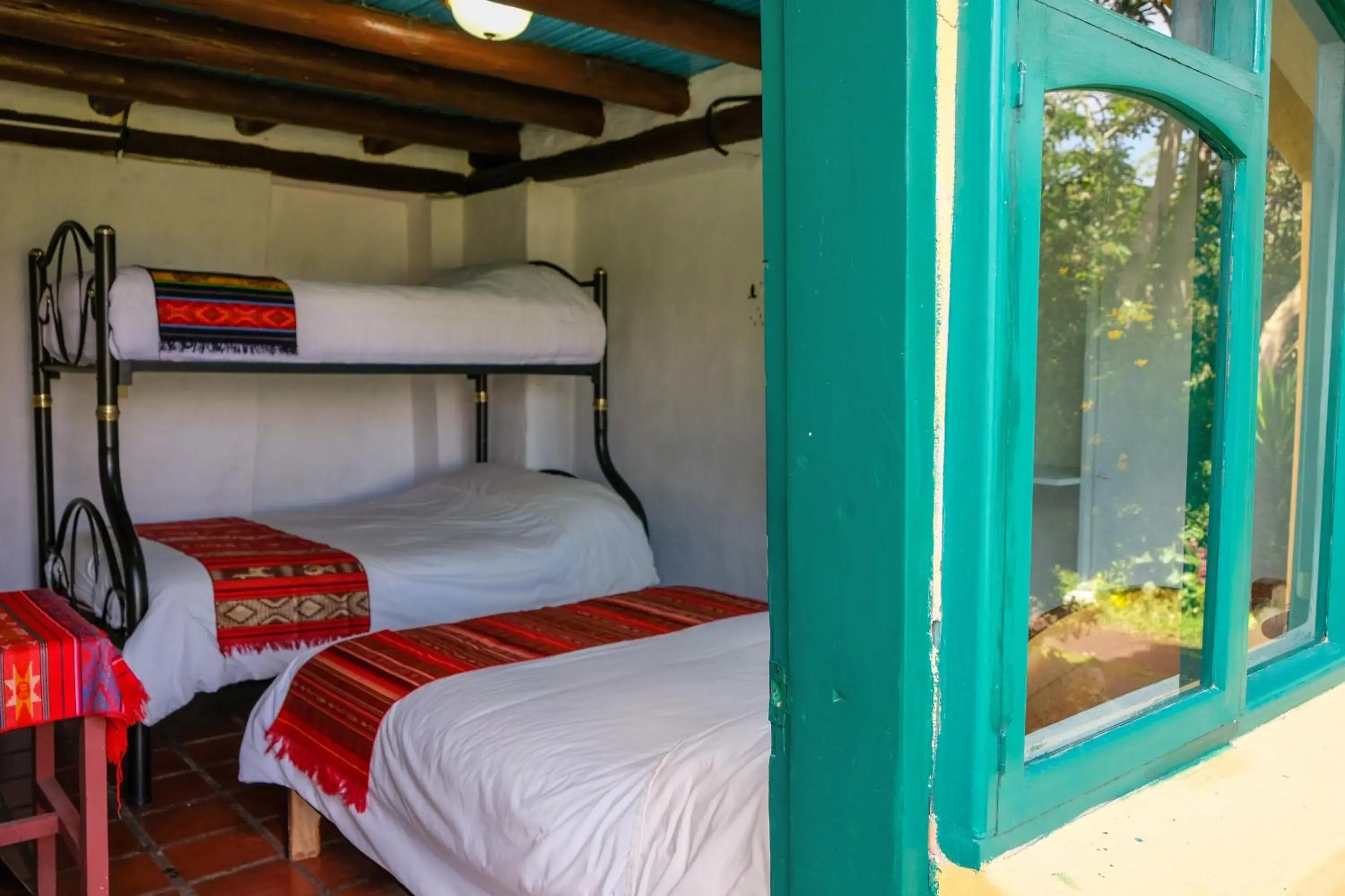 Family Room in Hostería Colibri Aeropuerto Family Room in Hostería Colibri Aeropuerto