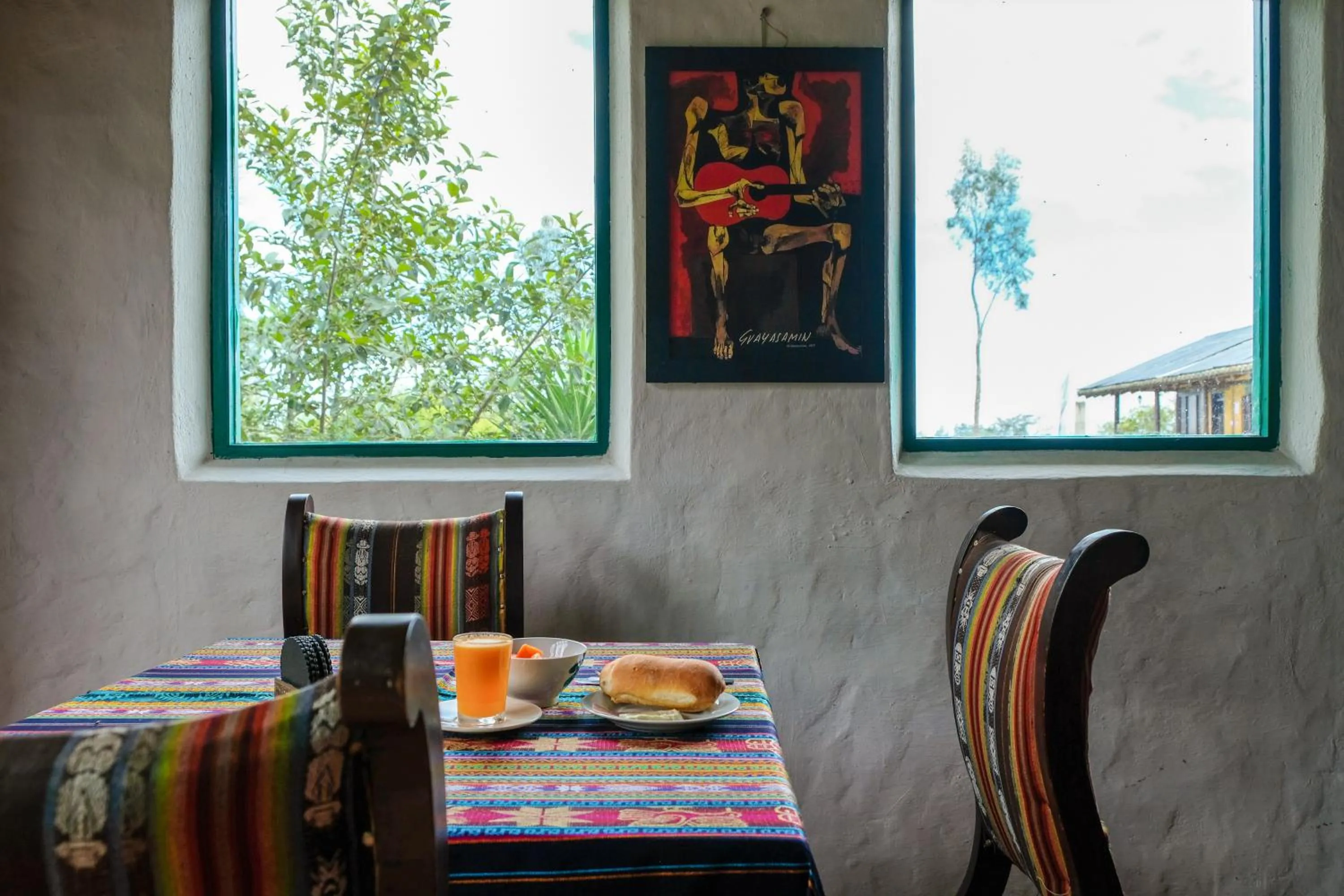 Dining area in Hostería Colibri Aeropuerto