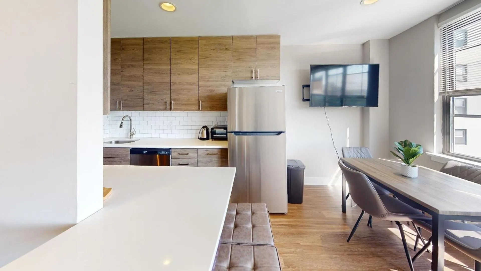 Avenue B846 2Br, With A Pool, Gym, Parking