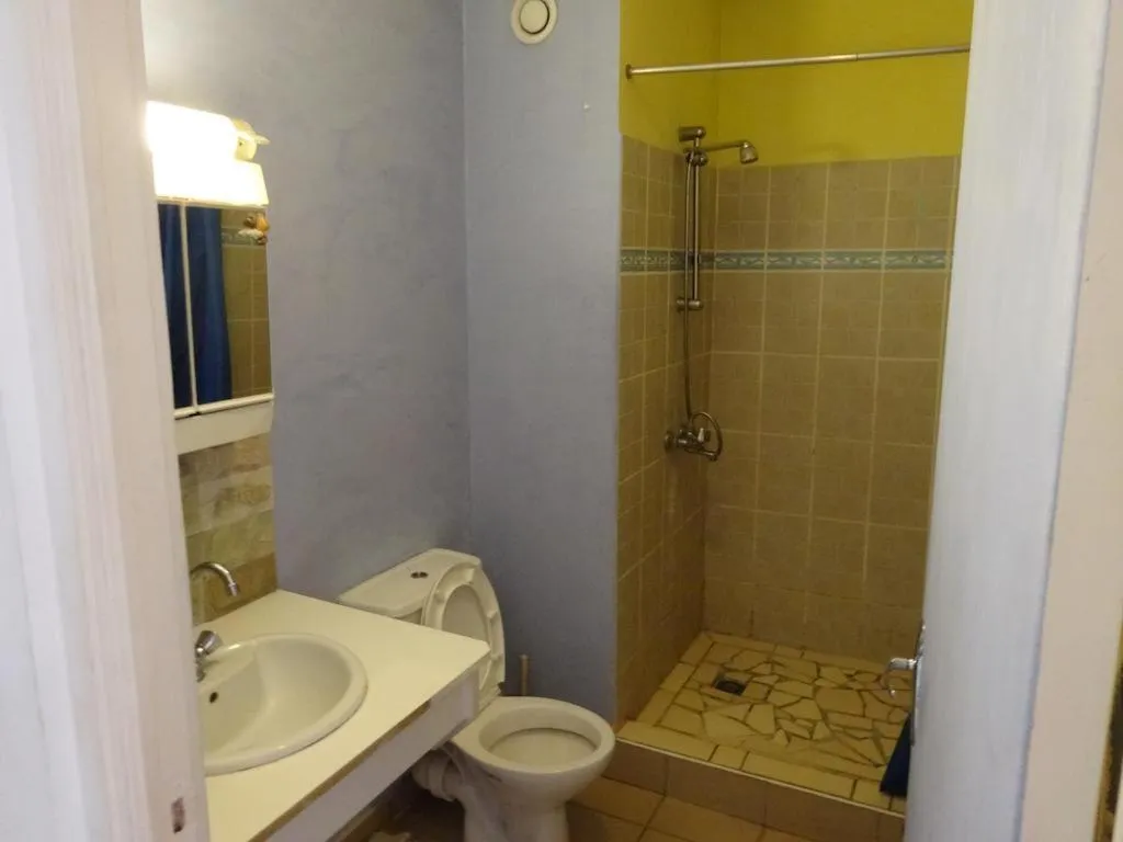 Bathroom in Fare Arearea Sweet Studio