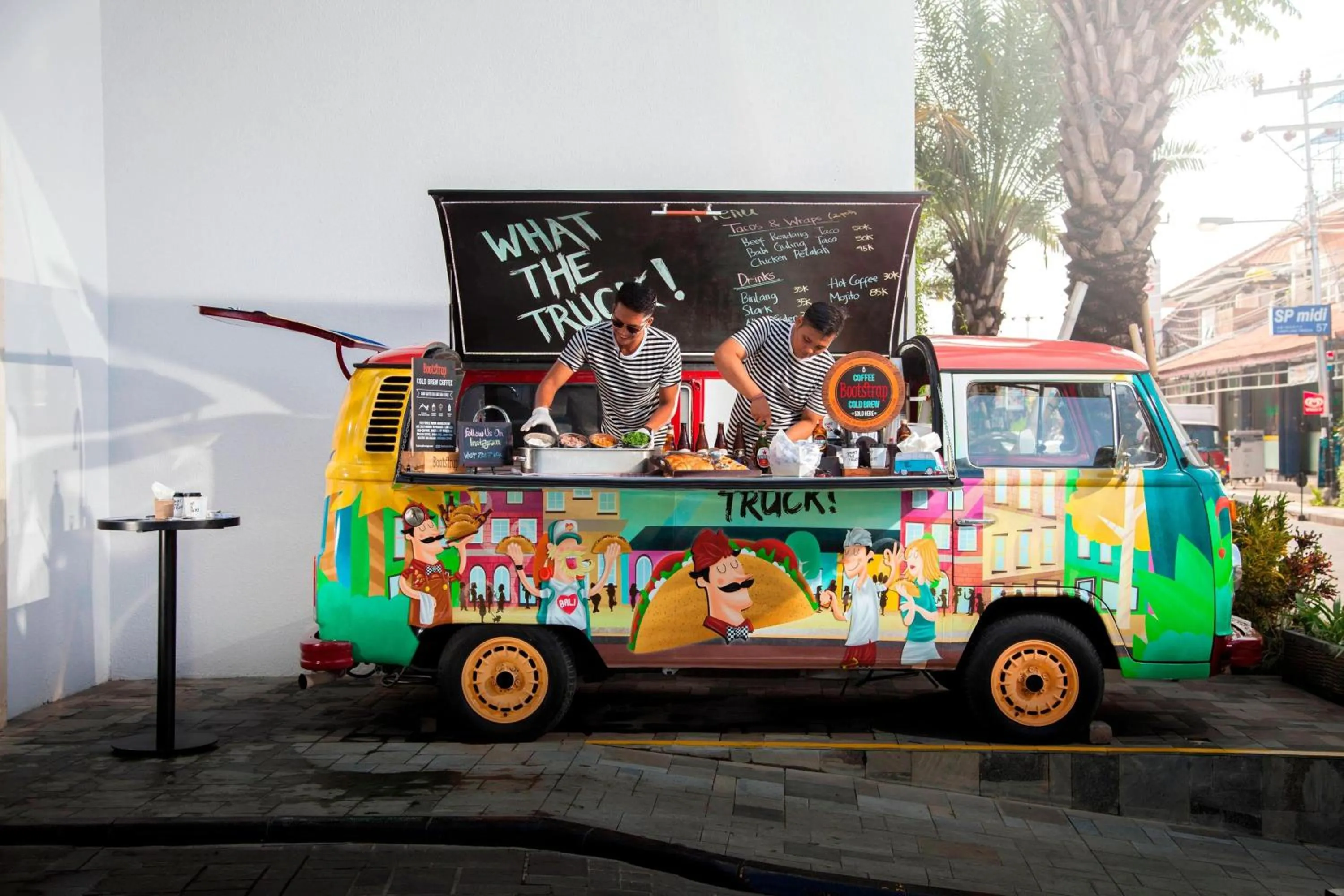 Restaurant/places to eat in Courtyard by Marriott Bali Seminyak Resort