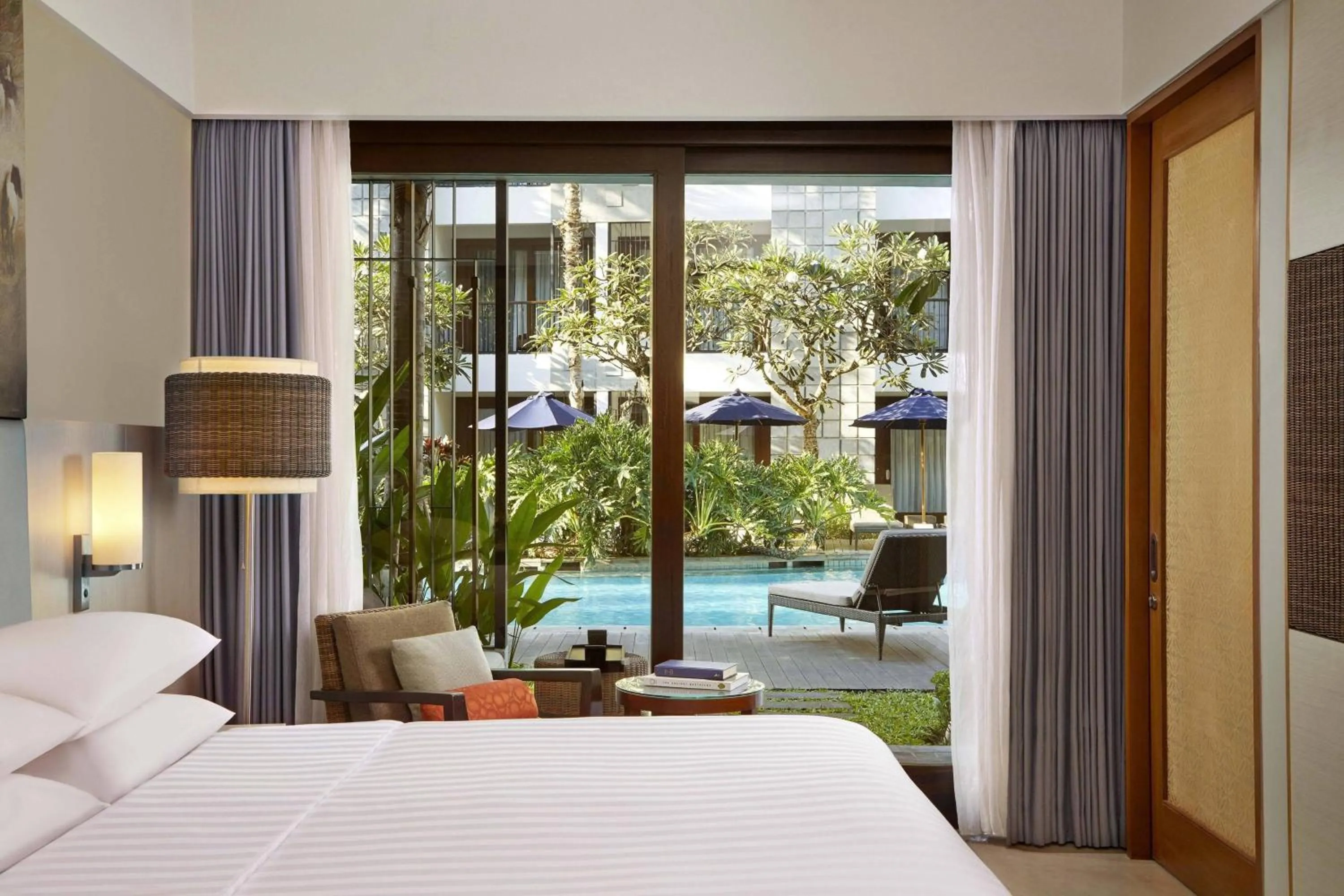 Swimming pool, Bed in Courtyard by Marriott Bali Seminyak Resort