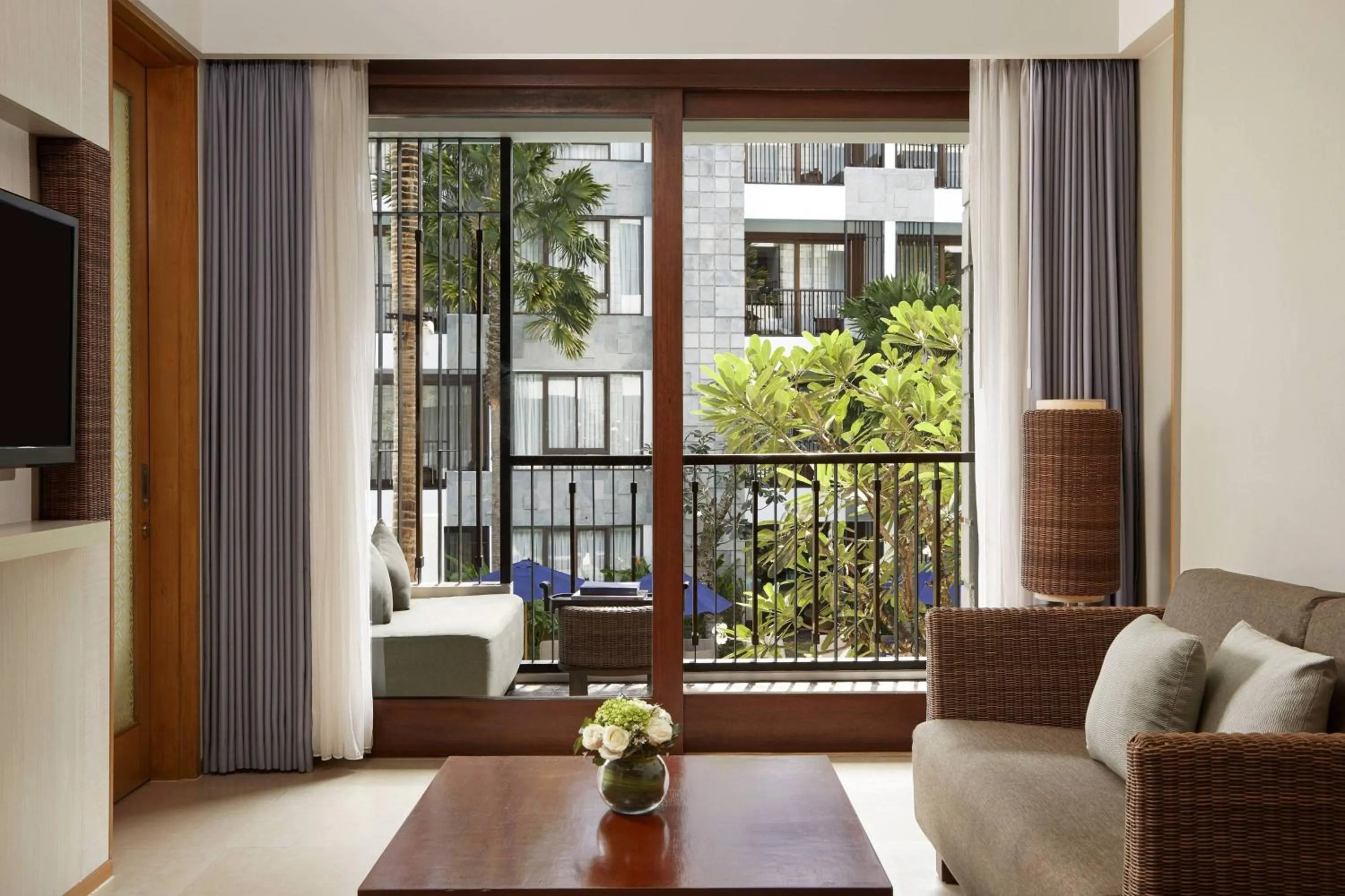 Bedroom in Courtyard by Marriott Bali Seminyak Resort