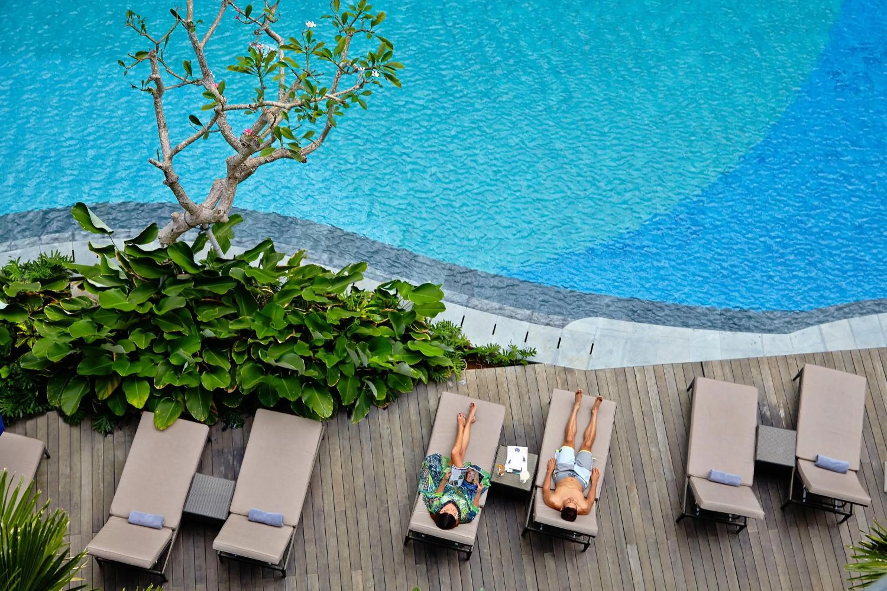 Swimming pool in Courtyard by Marriott Bali Seminyak Resort