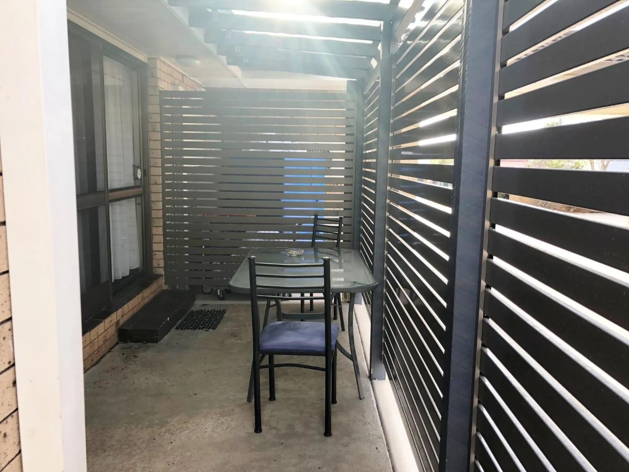 Jacaranda Place Motor Inn