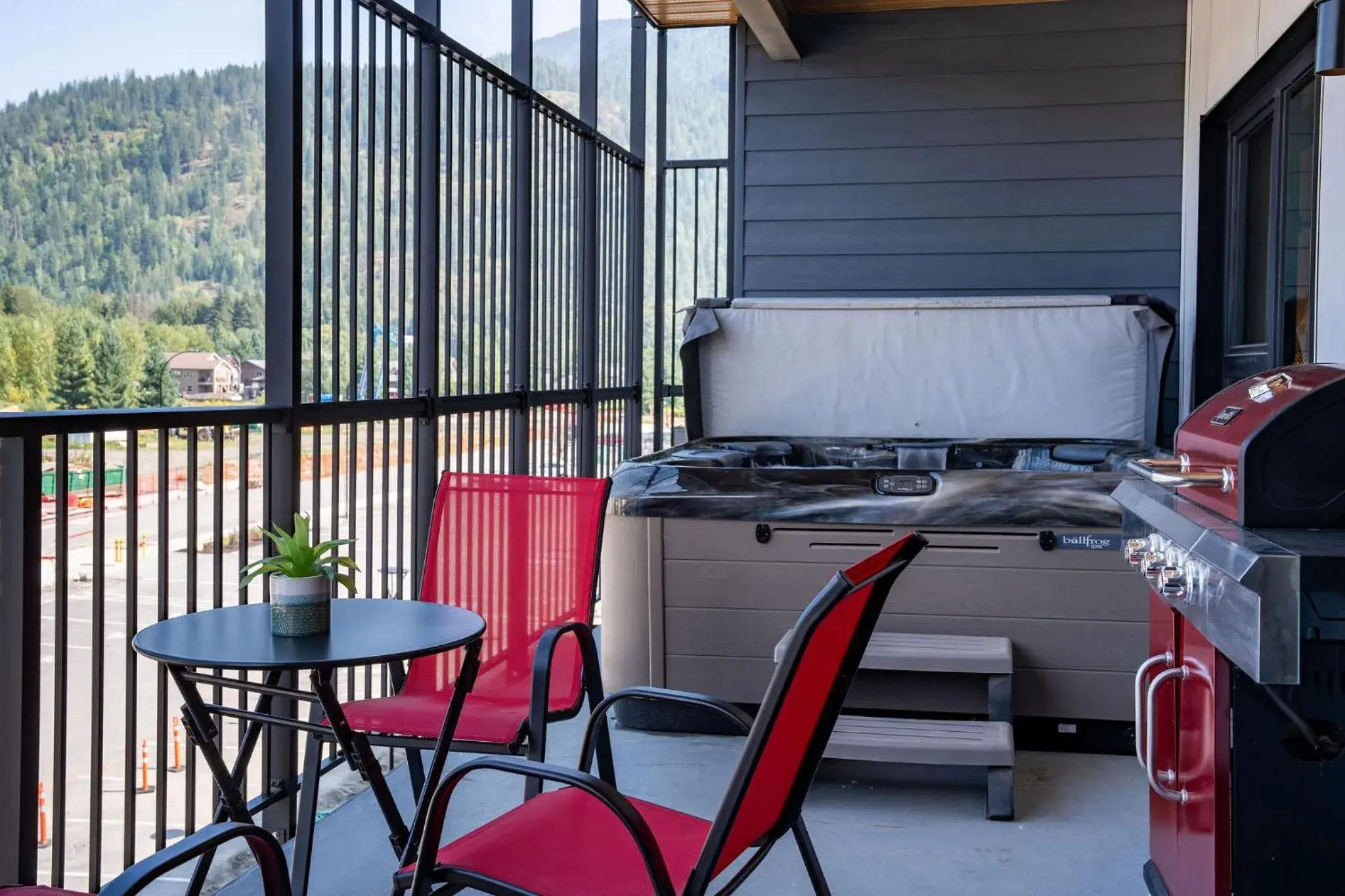 Alpine Haven by Revelstoke Vacations Alpine Haven by Revelstoke Vacations