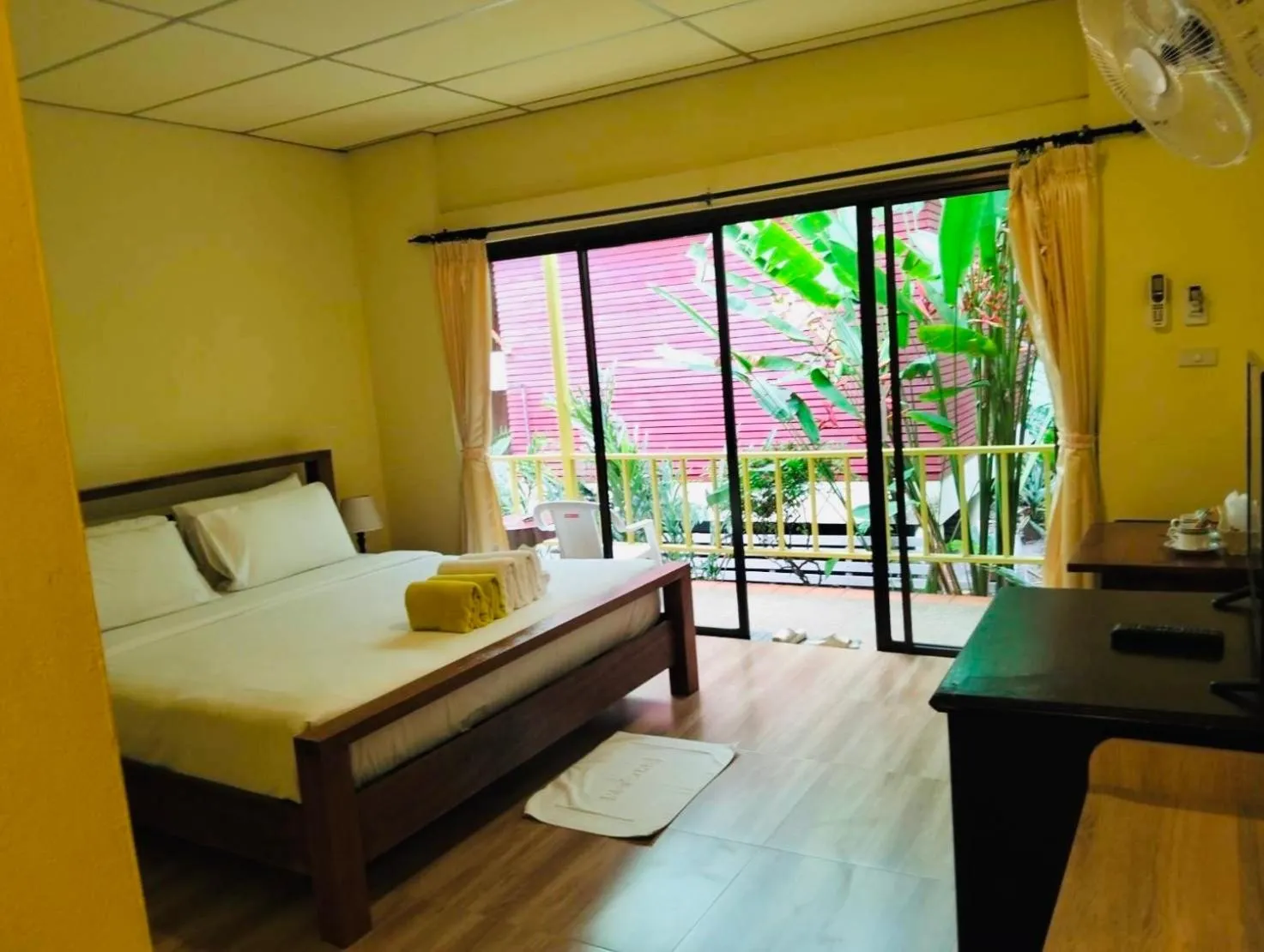 Bed in Chaweng Bliss Bungalow