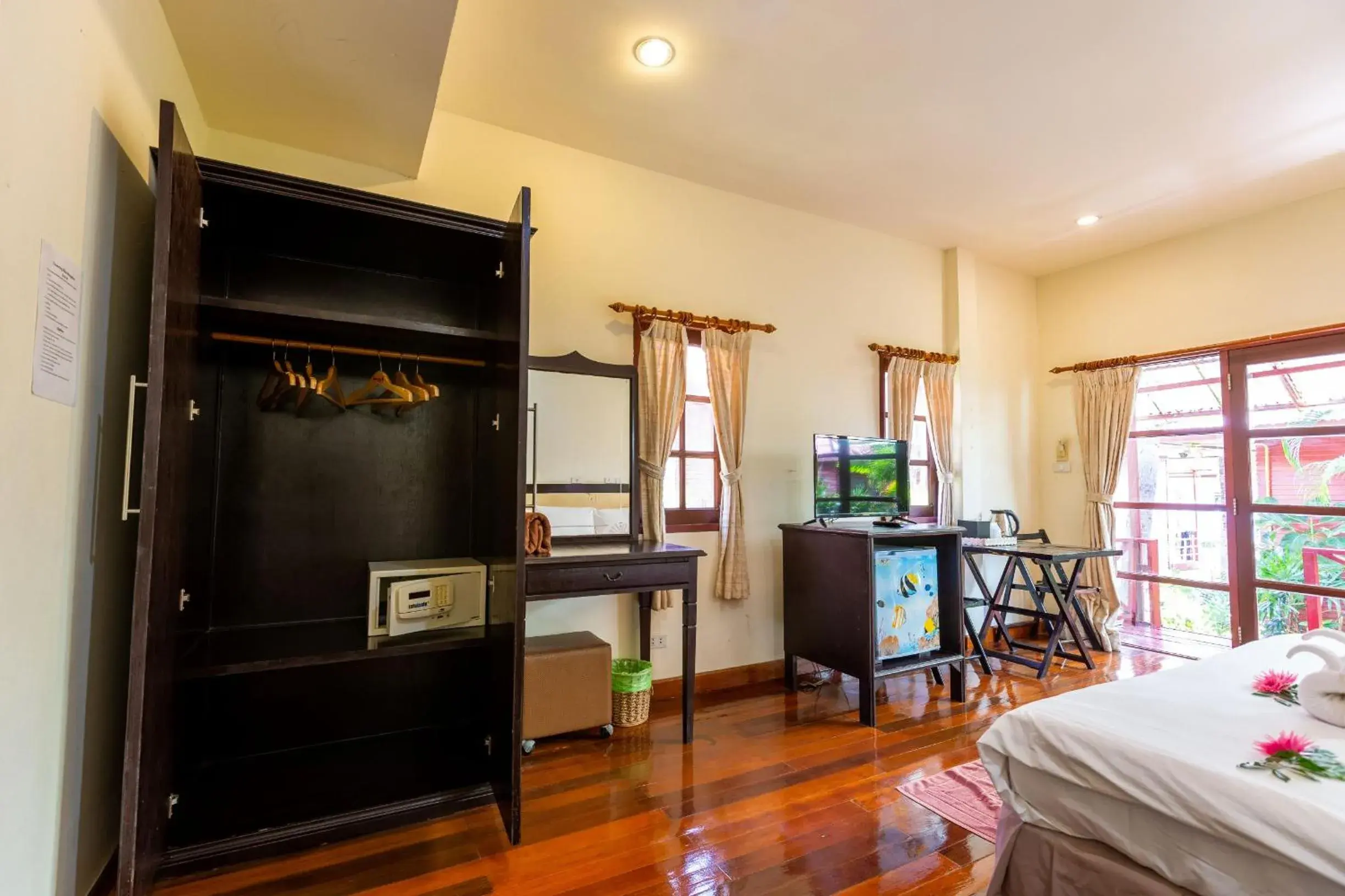 Bed in Chaweng Bliss Bungalow Bed in Chaweng Bliss Bungalow