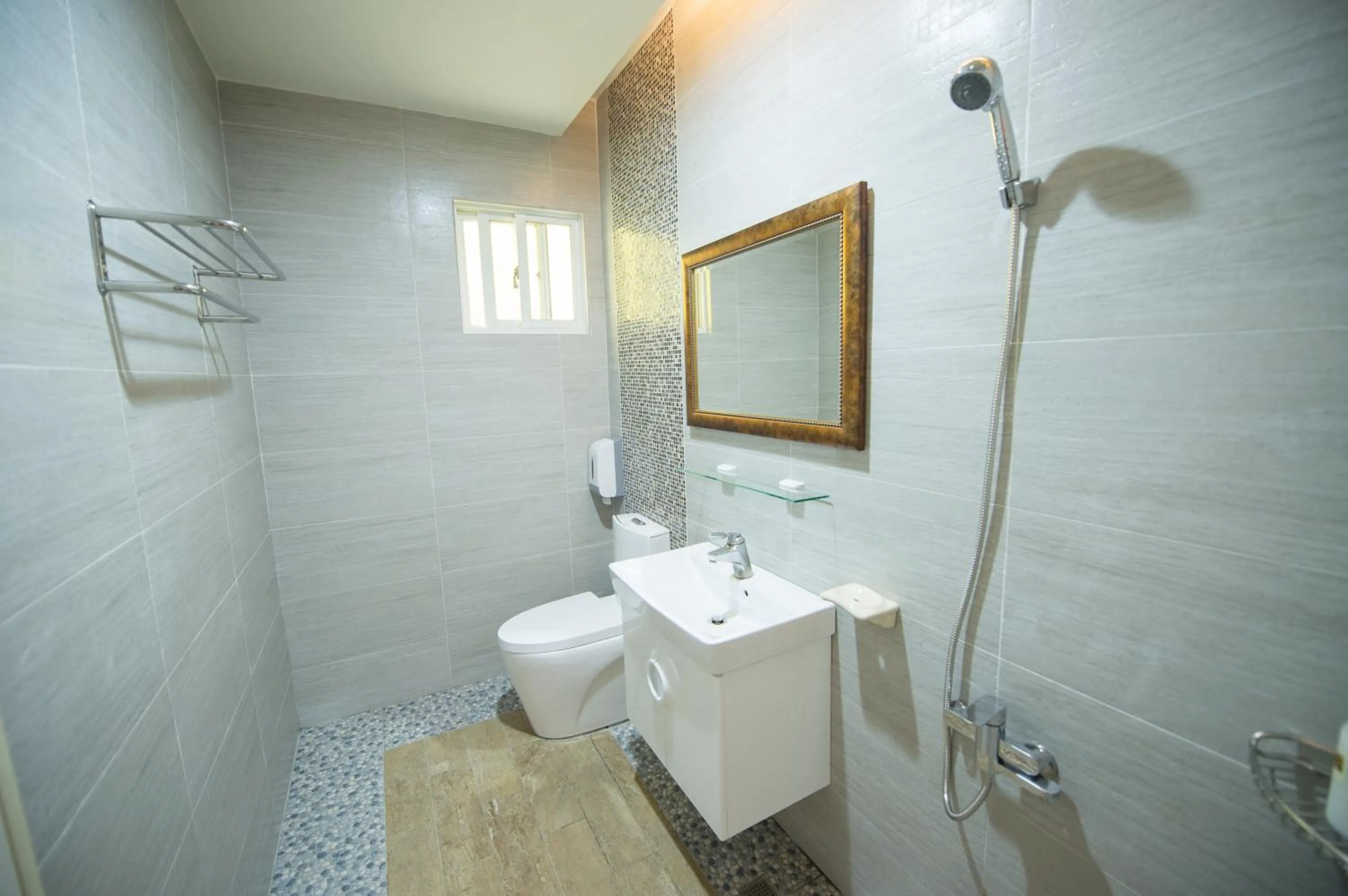Bathroom in Ding Jia Hotel