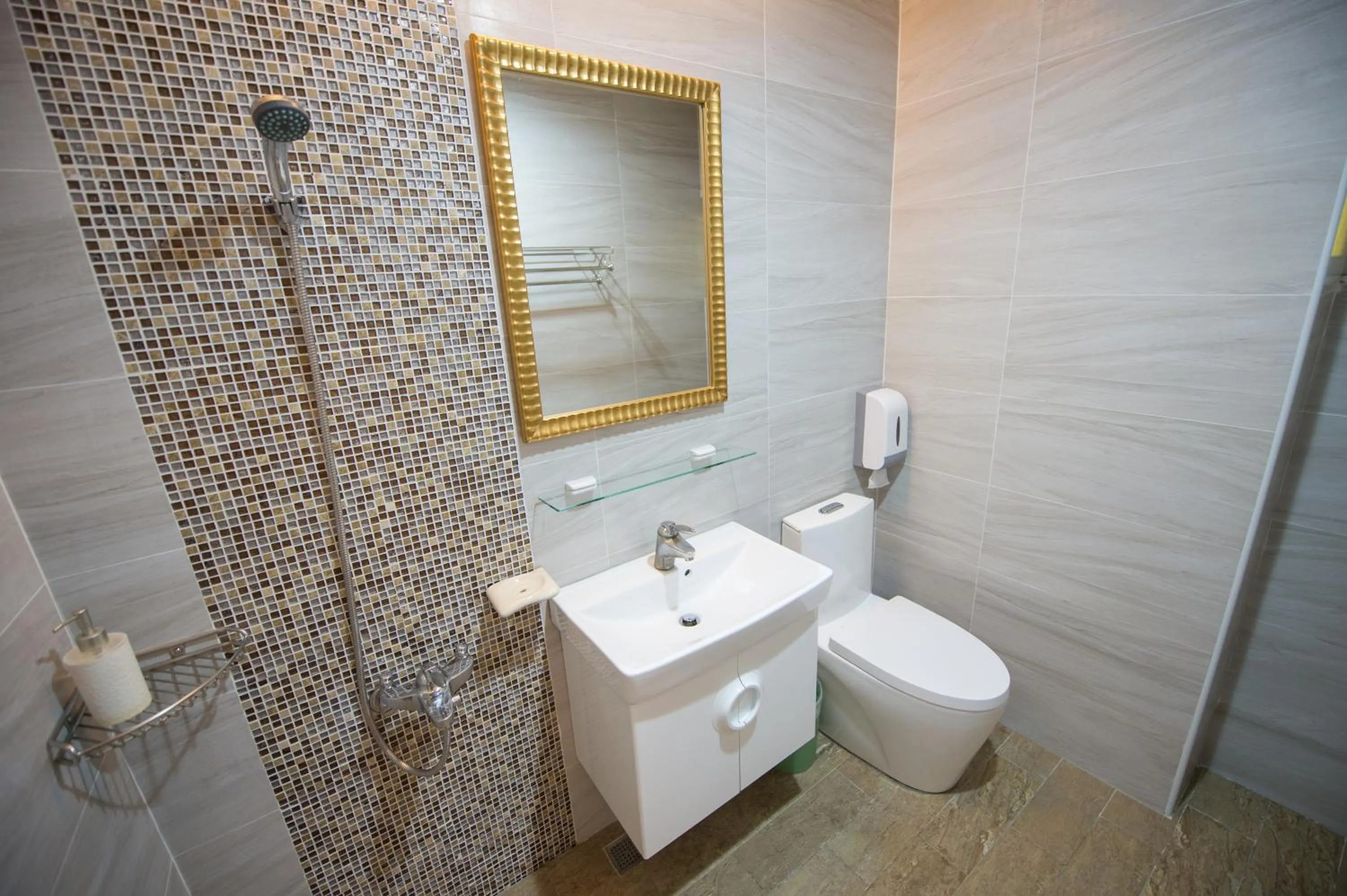 Bathroom in Ding Jia Hotel