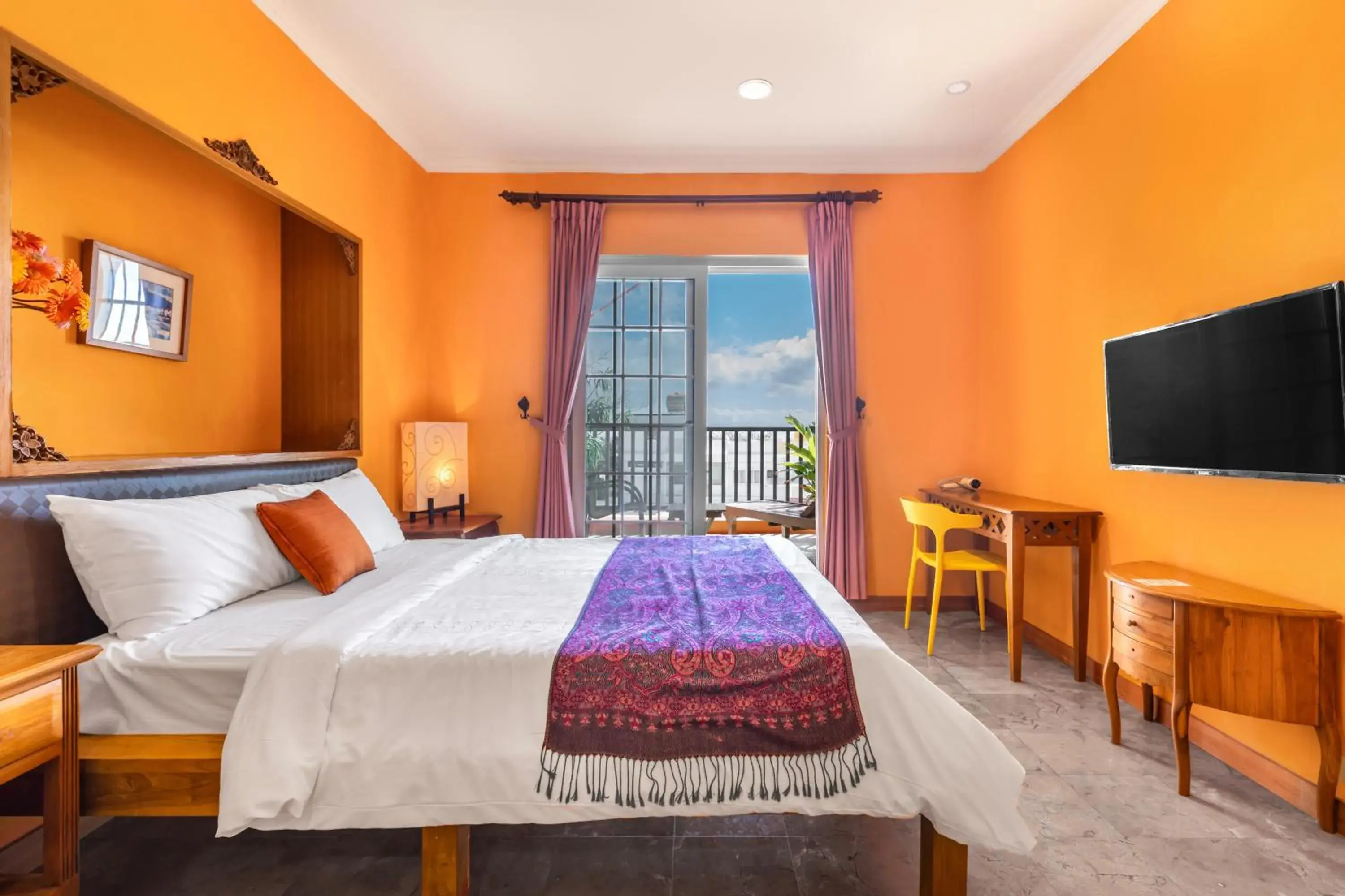 Photo of the whole room, Bed in Golden Ocean Azure Hotel Photo of the whole room, Bed in Golden Ocean Azure Hotel