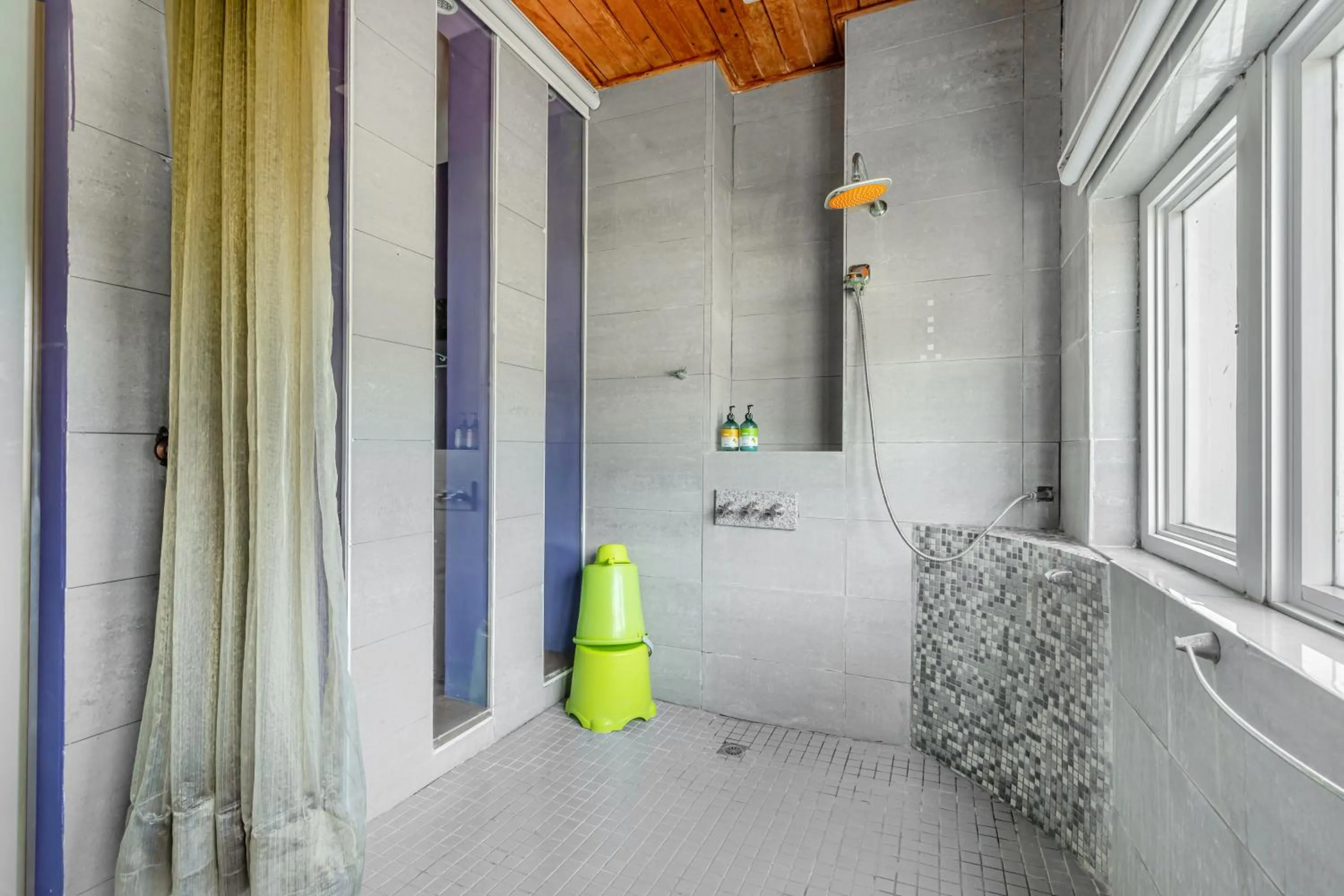 Bedroom in Golden Ocean Azure Hotel