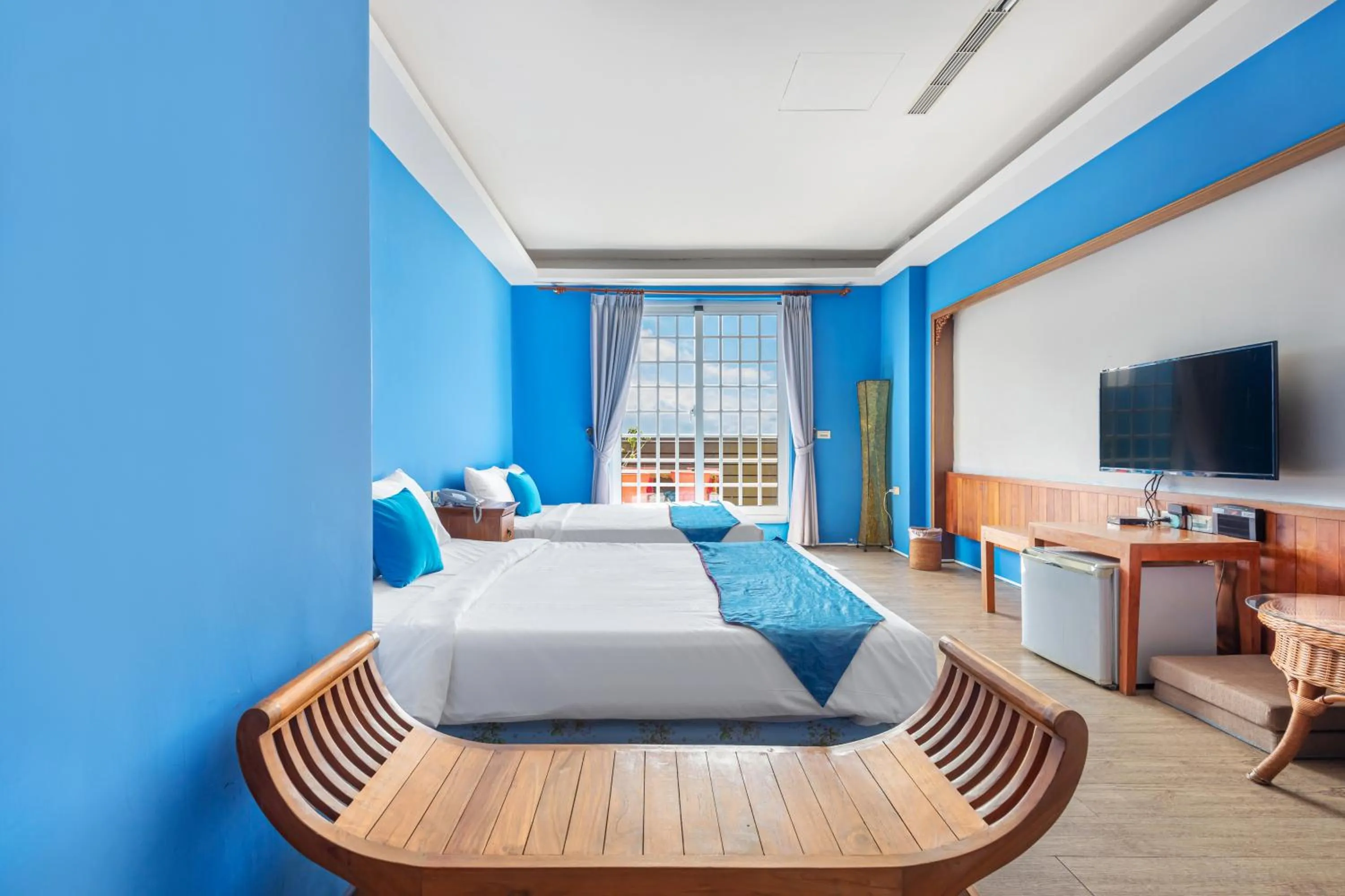 Photo of the whole room in Golden Ocean Azure Hotel