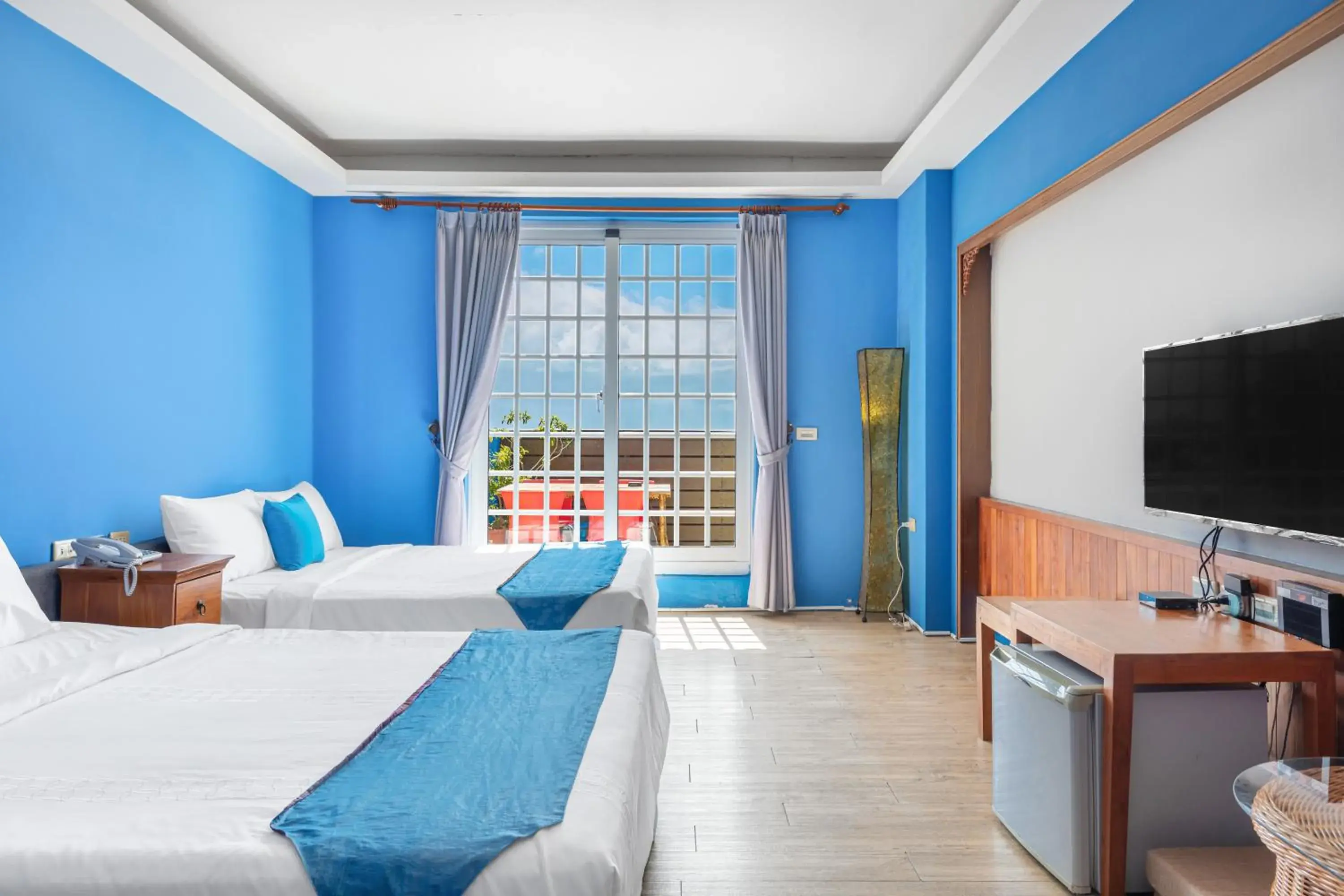 Photo of the whole room, Bed in Golden Ocean Azure Hotel Photo of the whole room, Bed in Golden Ocean Azure Hotel