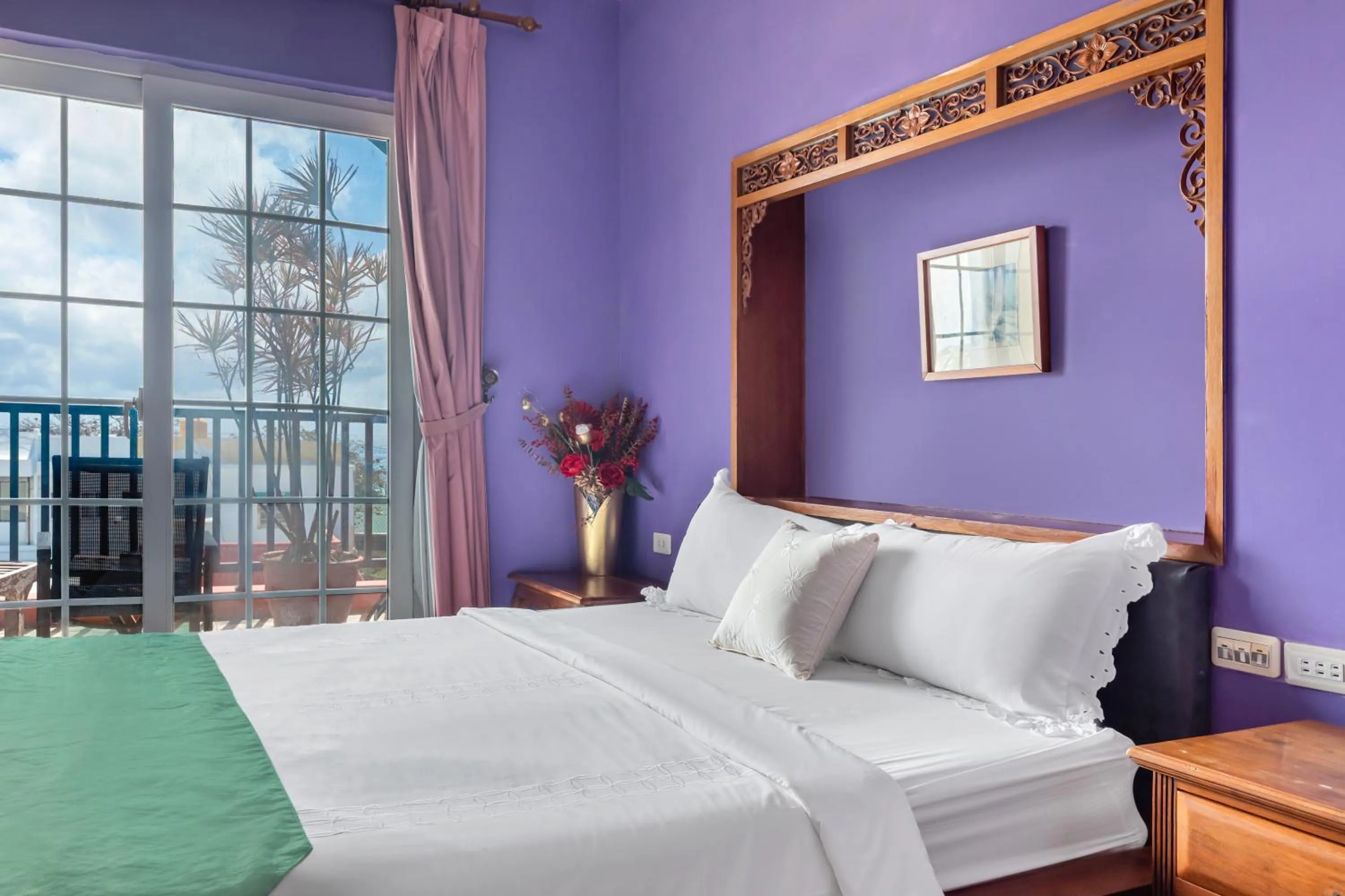 Photo of the whole room in Golden Ocean Azure Hotel