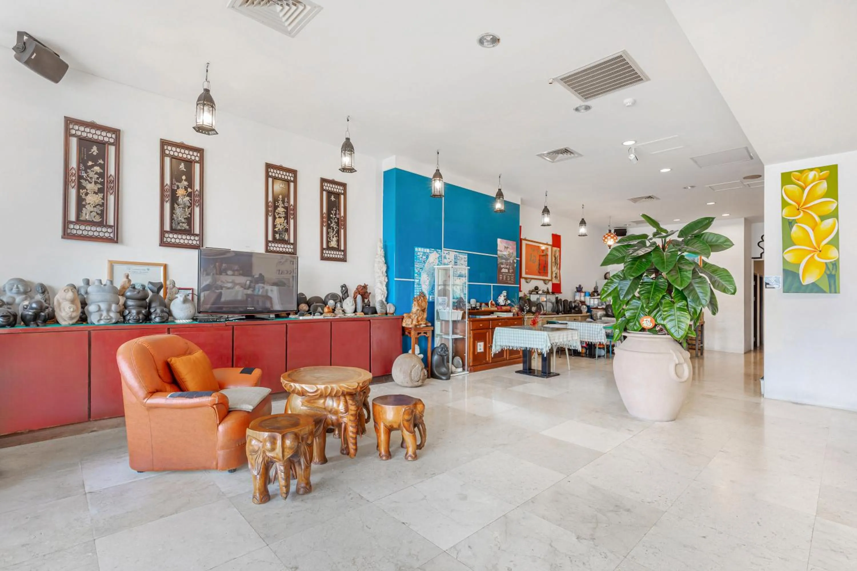 On site in Golden Ocean Azure Hotel