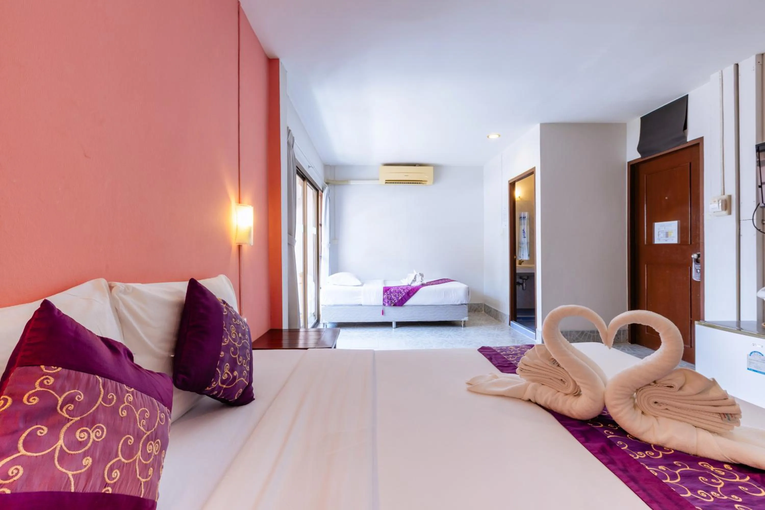 Bed in Hua Hin Star Hotel