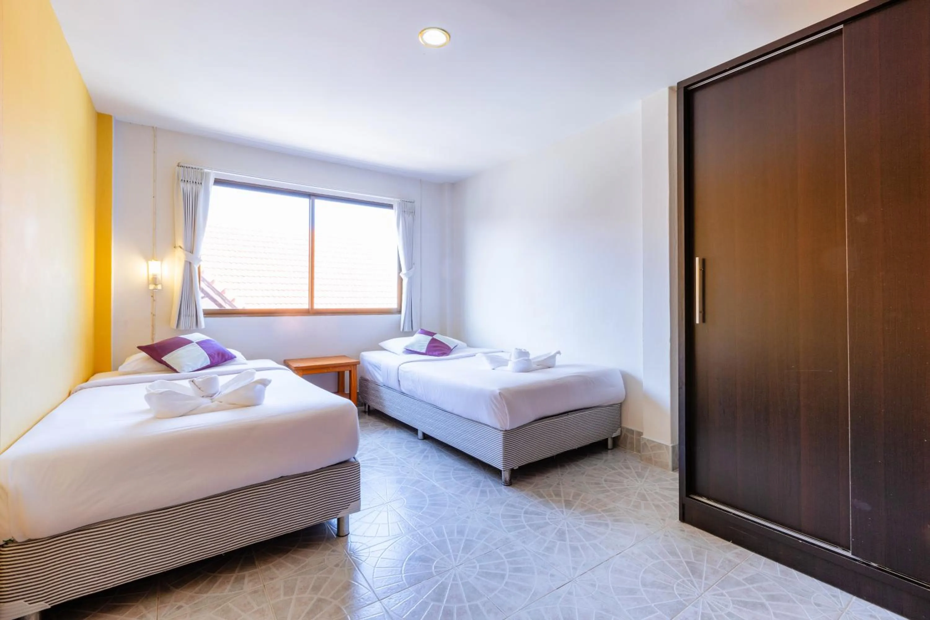 Bed in Hua Hin Star Hotel