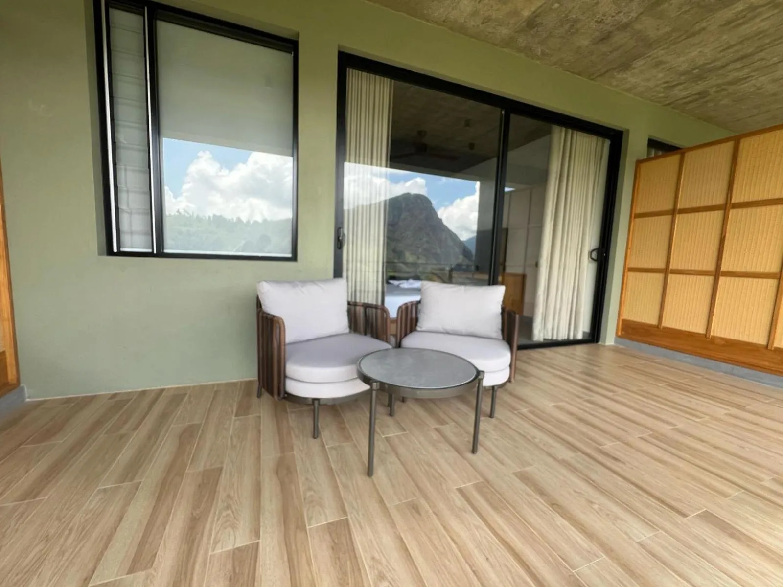 Ella Flower Garden Resort