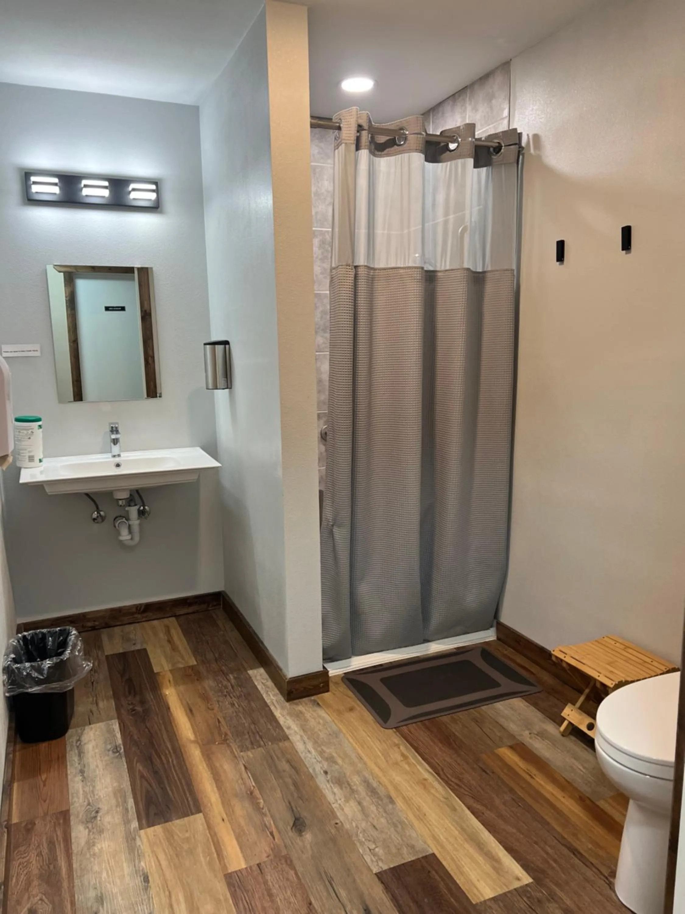 Pintler's Portal Hostel