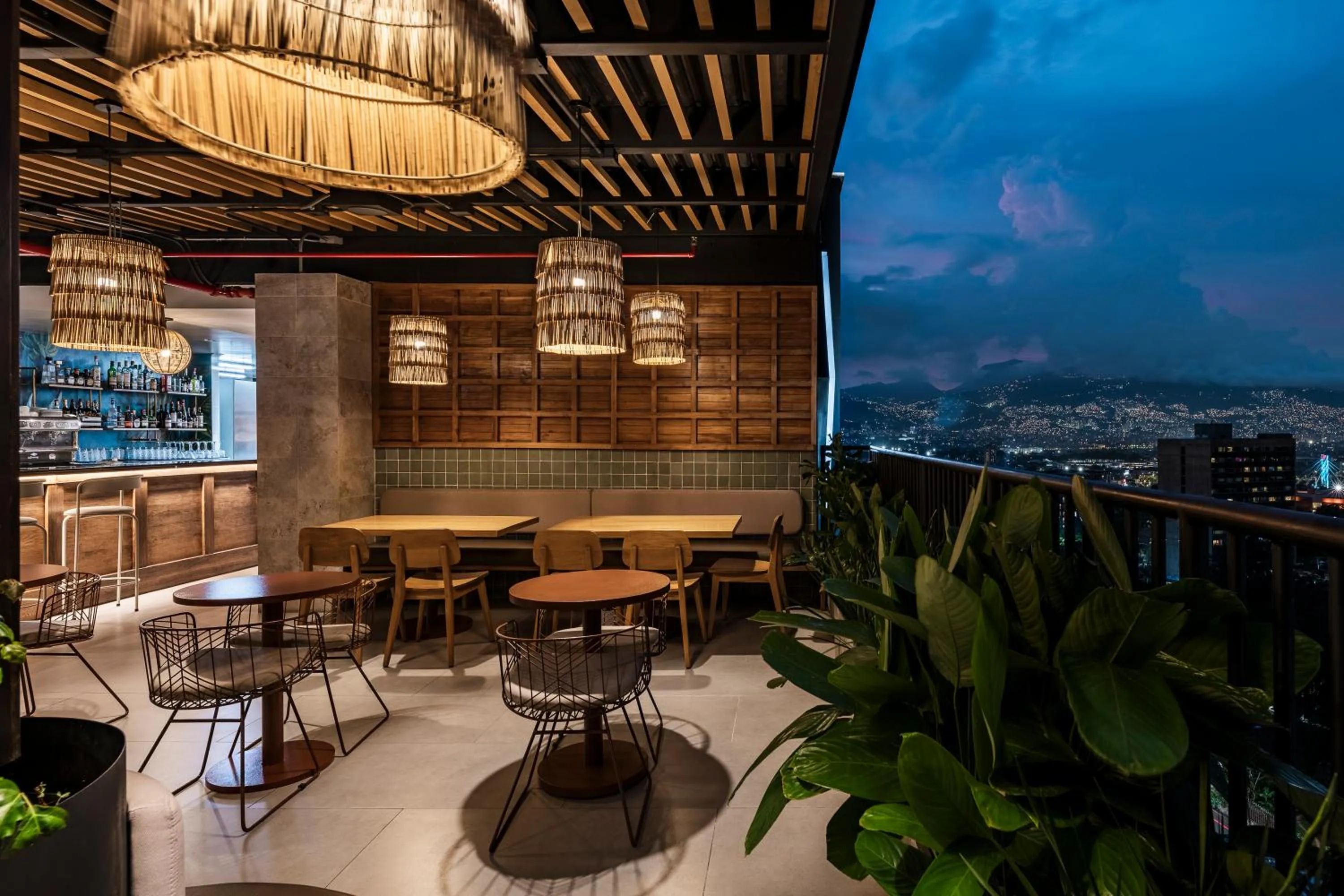 Lounge or bar in Faranda Collection Medellin, a Member of Radisson Individuals