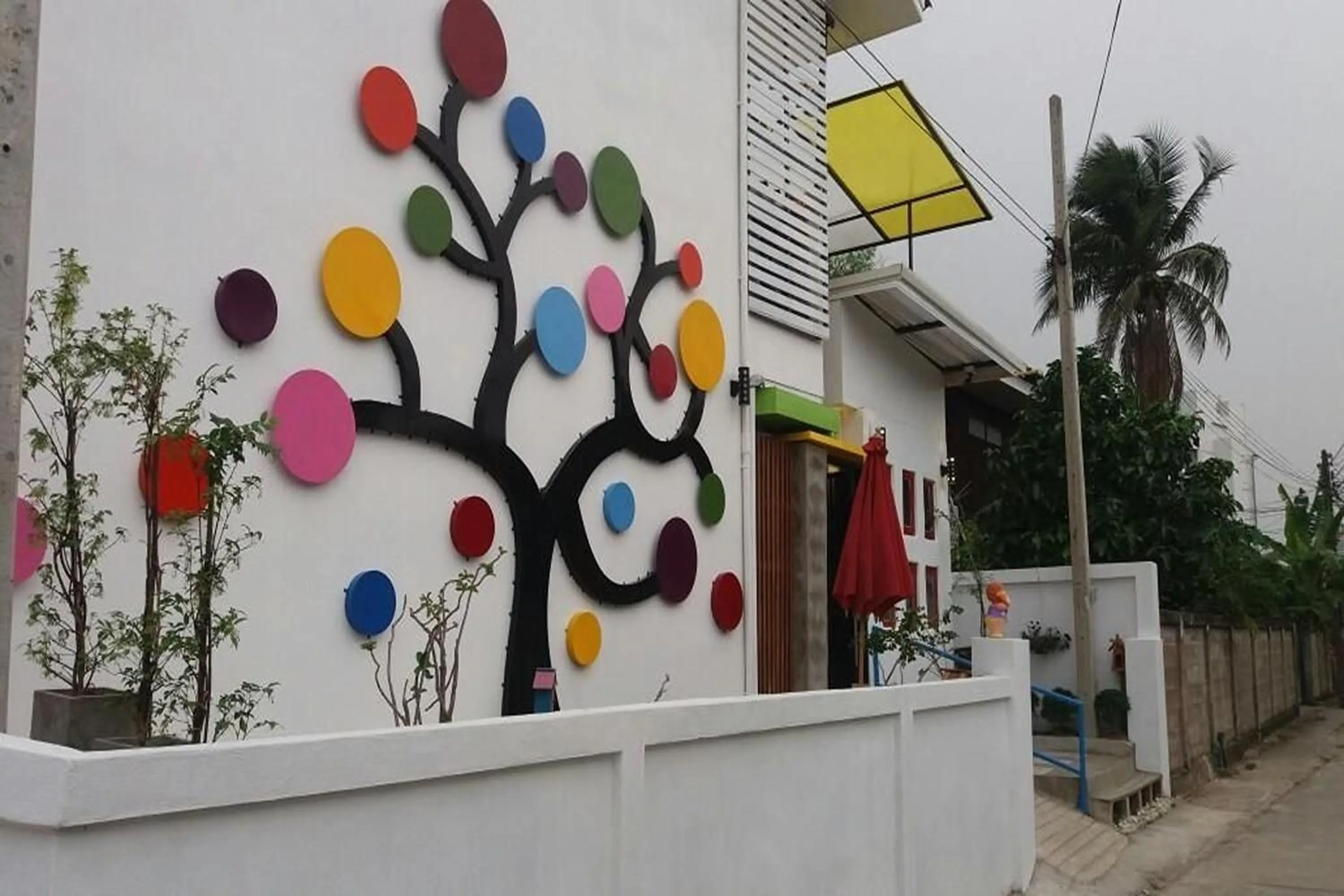 Decorative detail in Na-Rak-O Resort