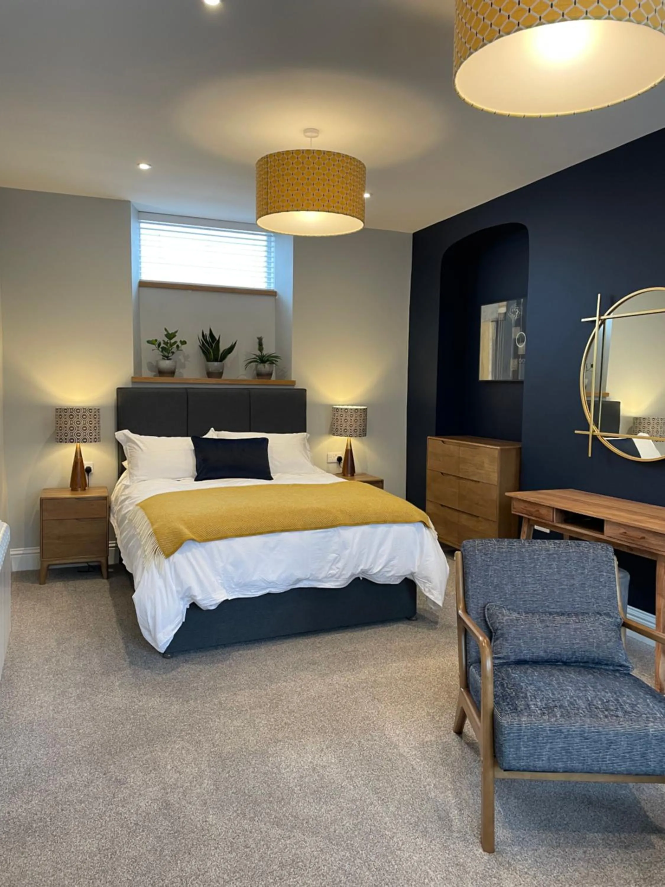 Photo of the whole room, Bed in Rooms at Allium