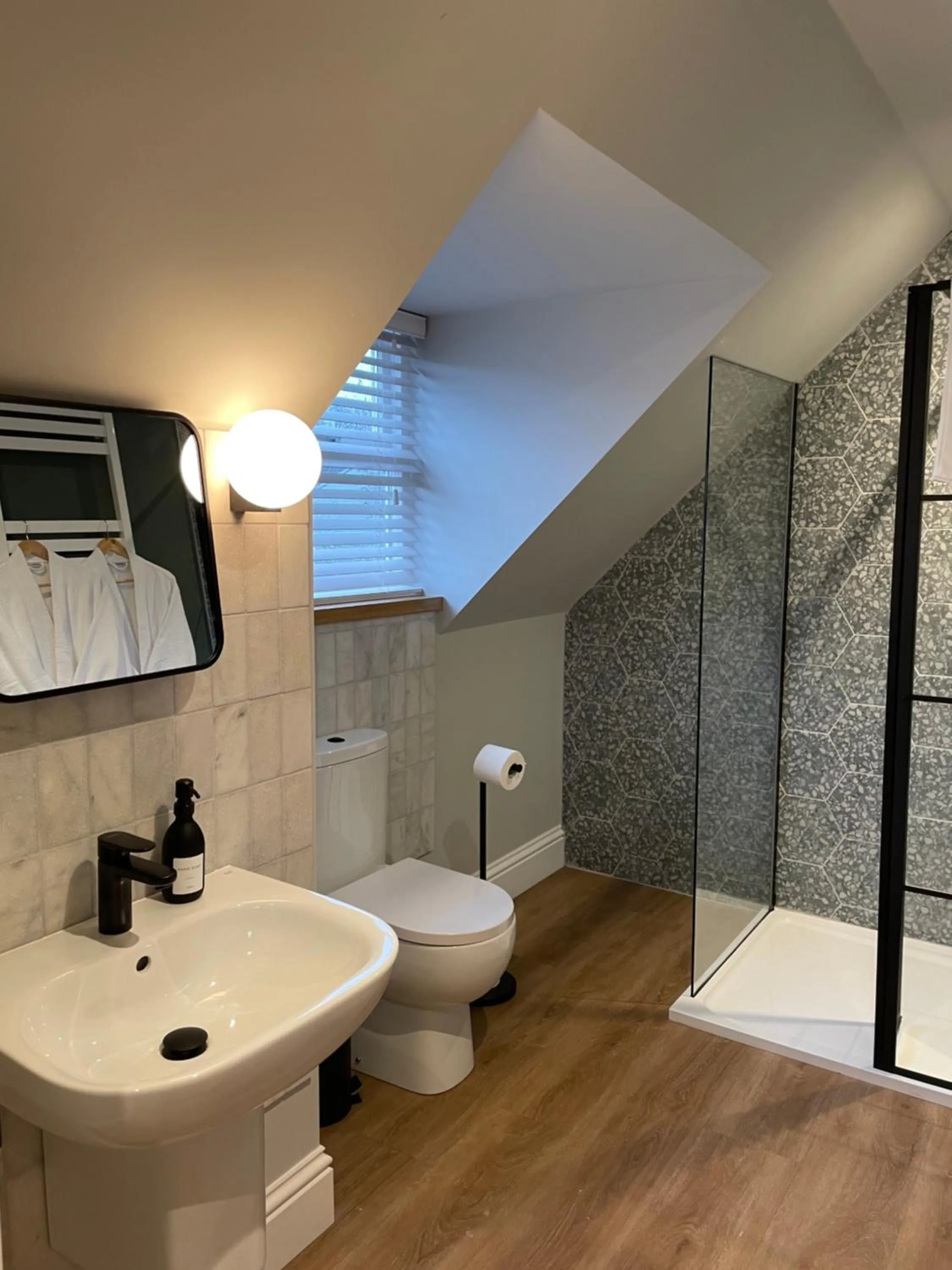 Shower in Rooms at Allium