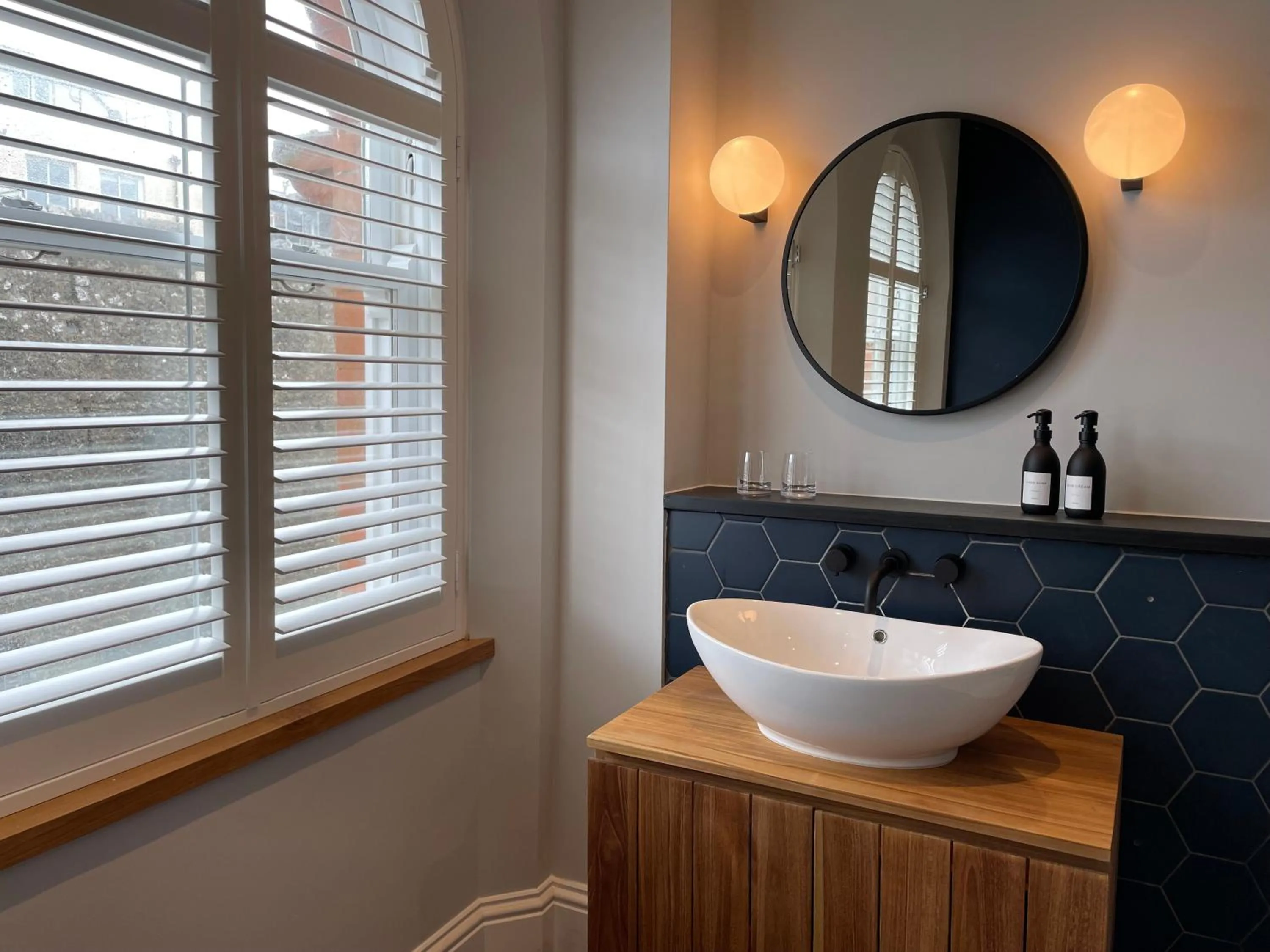 Bathroom in Rooms at Allium