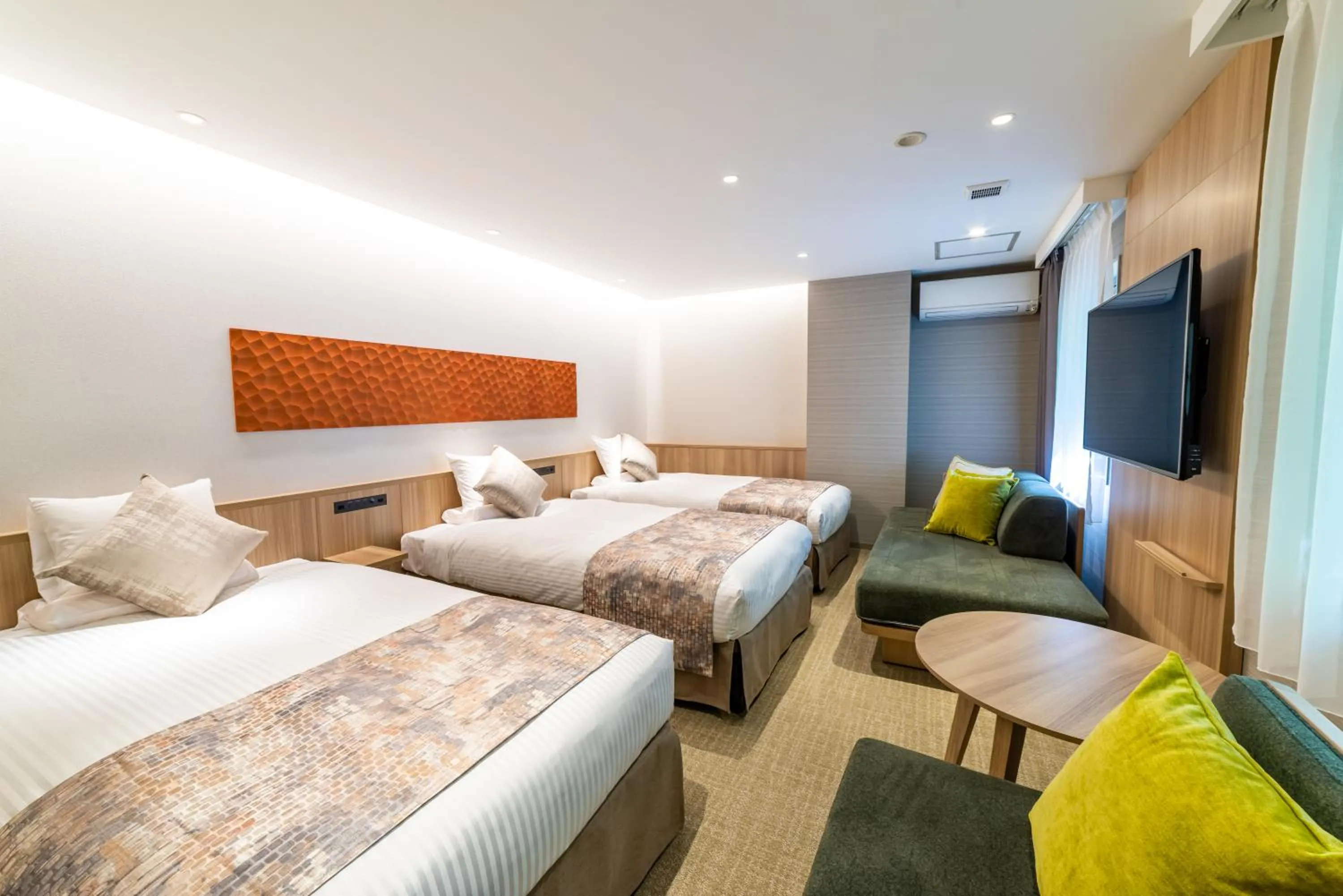 Photo of the whole room, Bed in Tateshina Grand Hotel Takinoyu