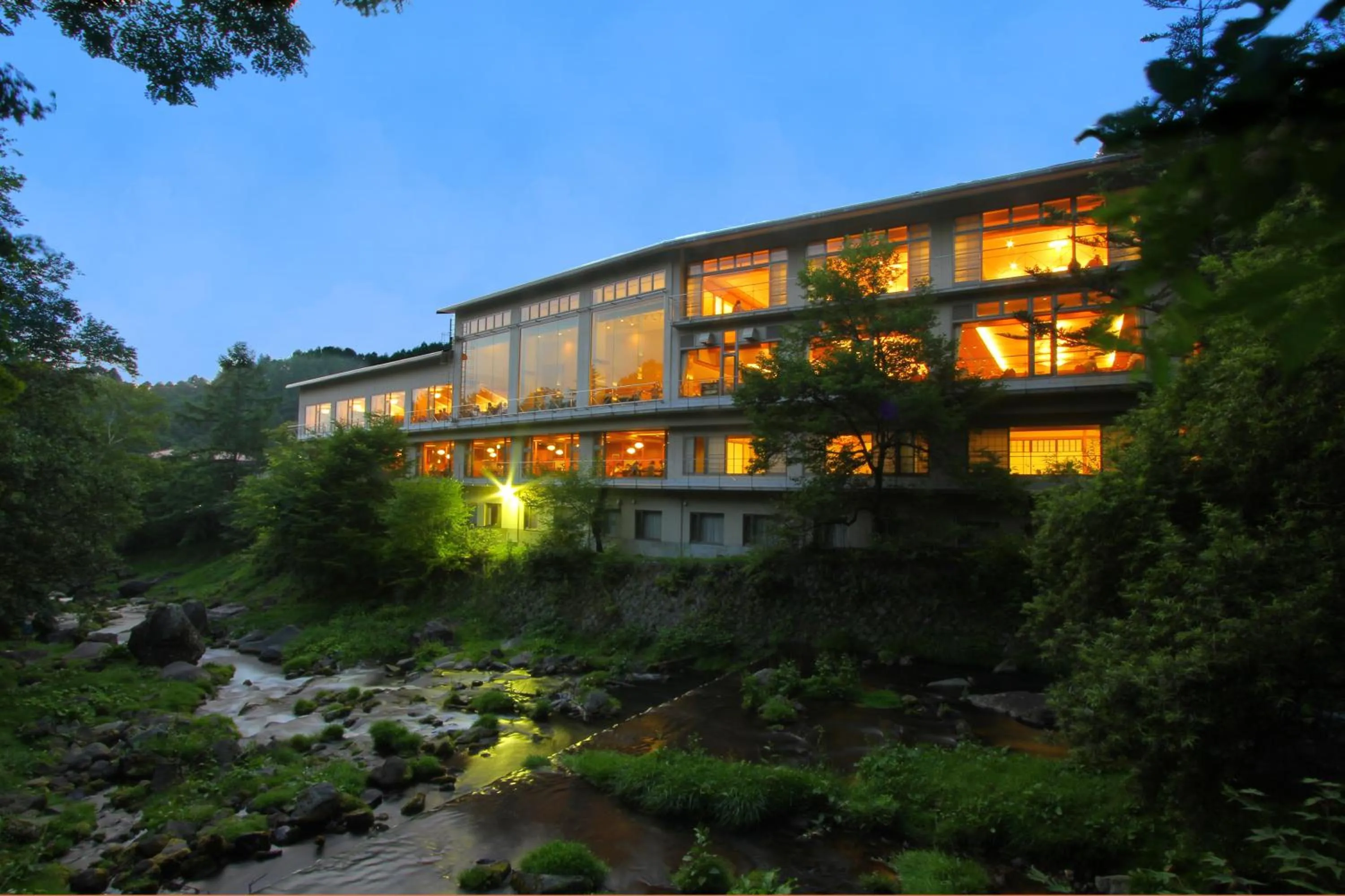 Property building in Tateshina Grand Hotel Takinoyu