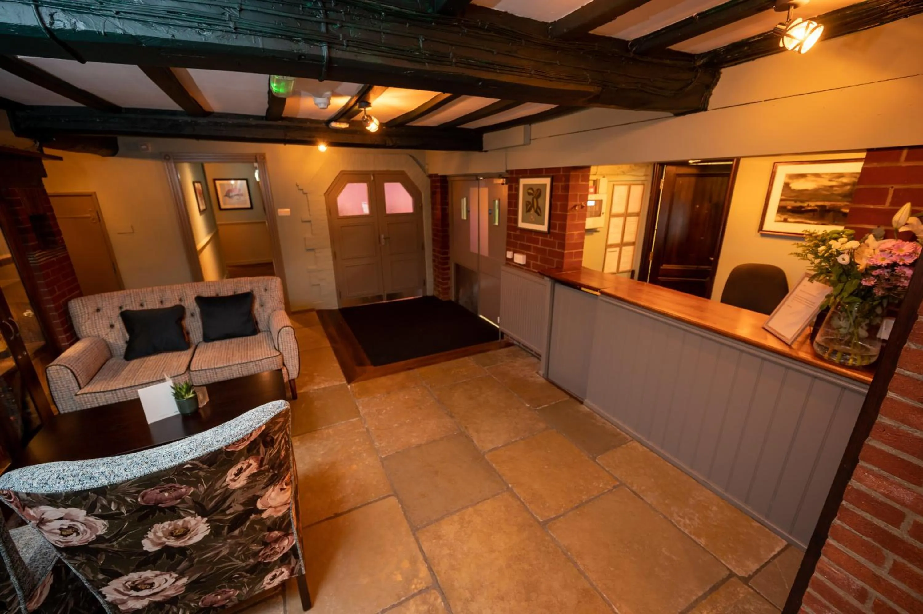 Riverside Hotel by Chef & Brewer Collection