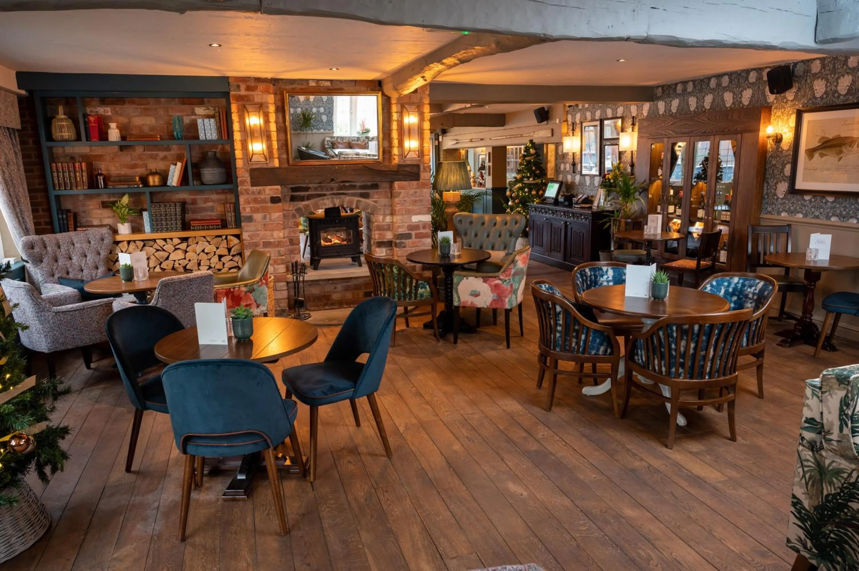 Riverside Hotel by Chef & Brewer Collection