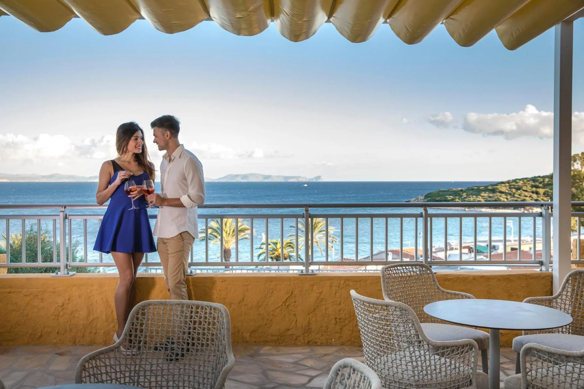 Lounge or bar in Lu' Hotel Maladroxia