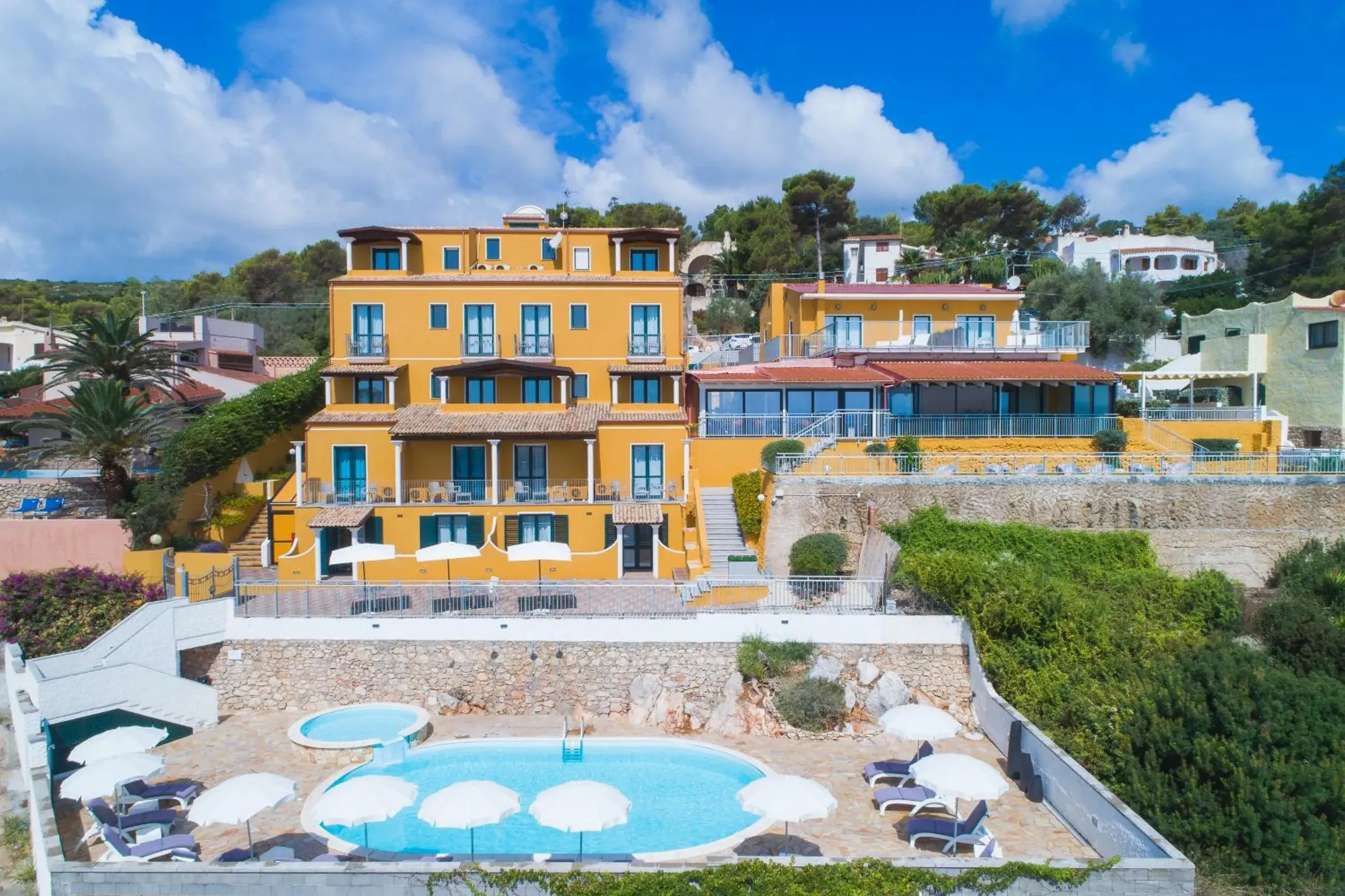 Property building in Lu' Hotel Maladroxia Property building in Lu' Hotel Maladroxia