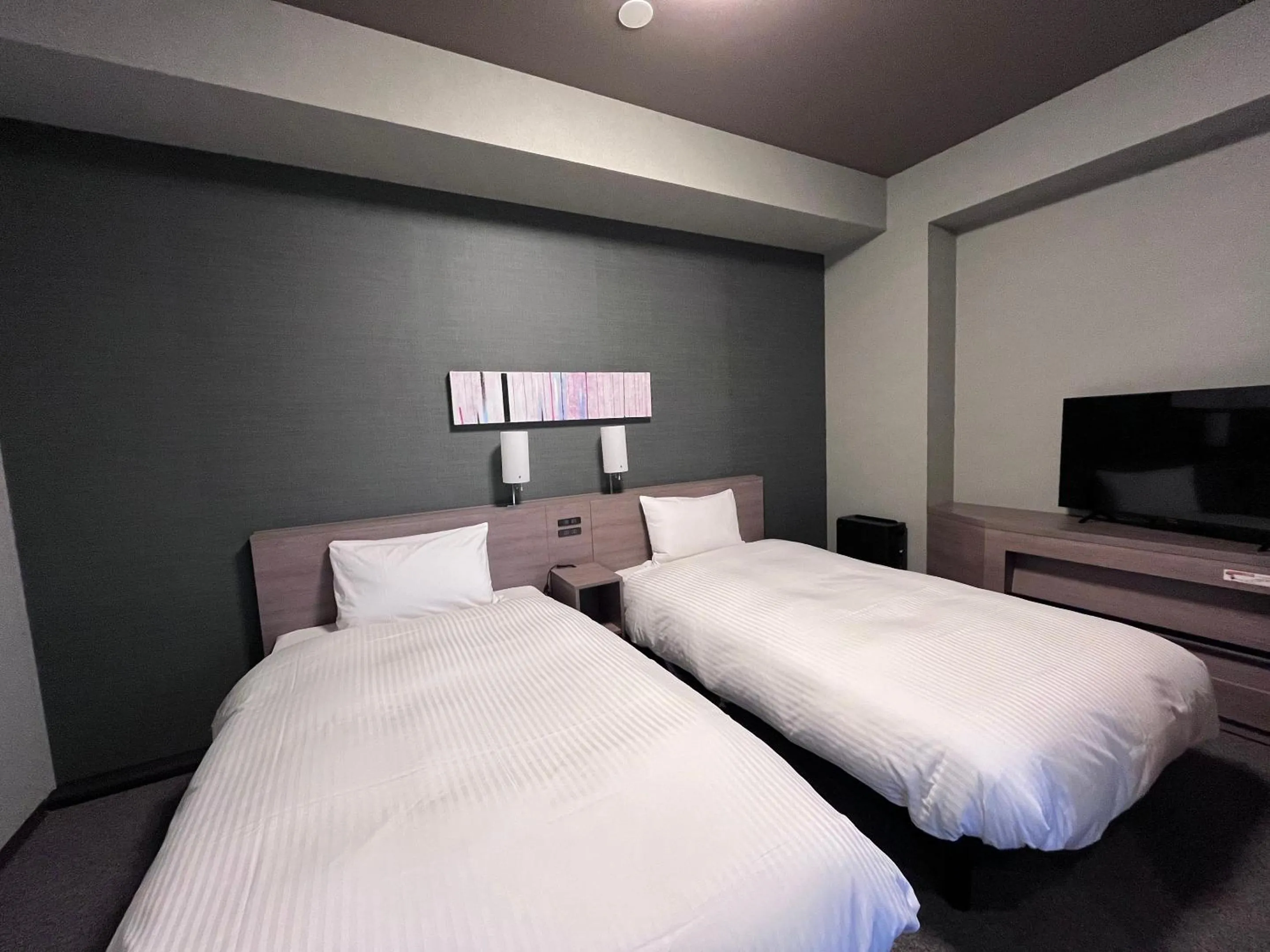 Photo of the whole room, Bed in Hotel Route Inn Kuwana