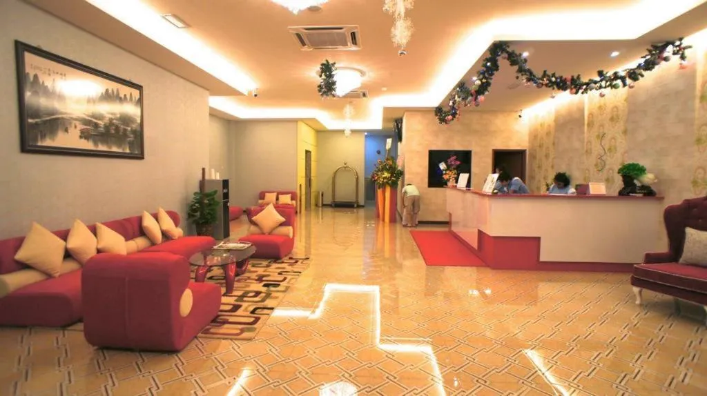 Seating area in Fortune Hotel