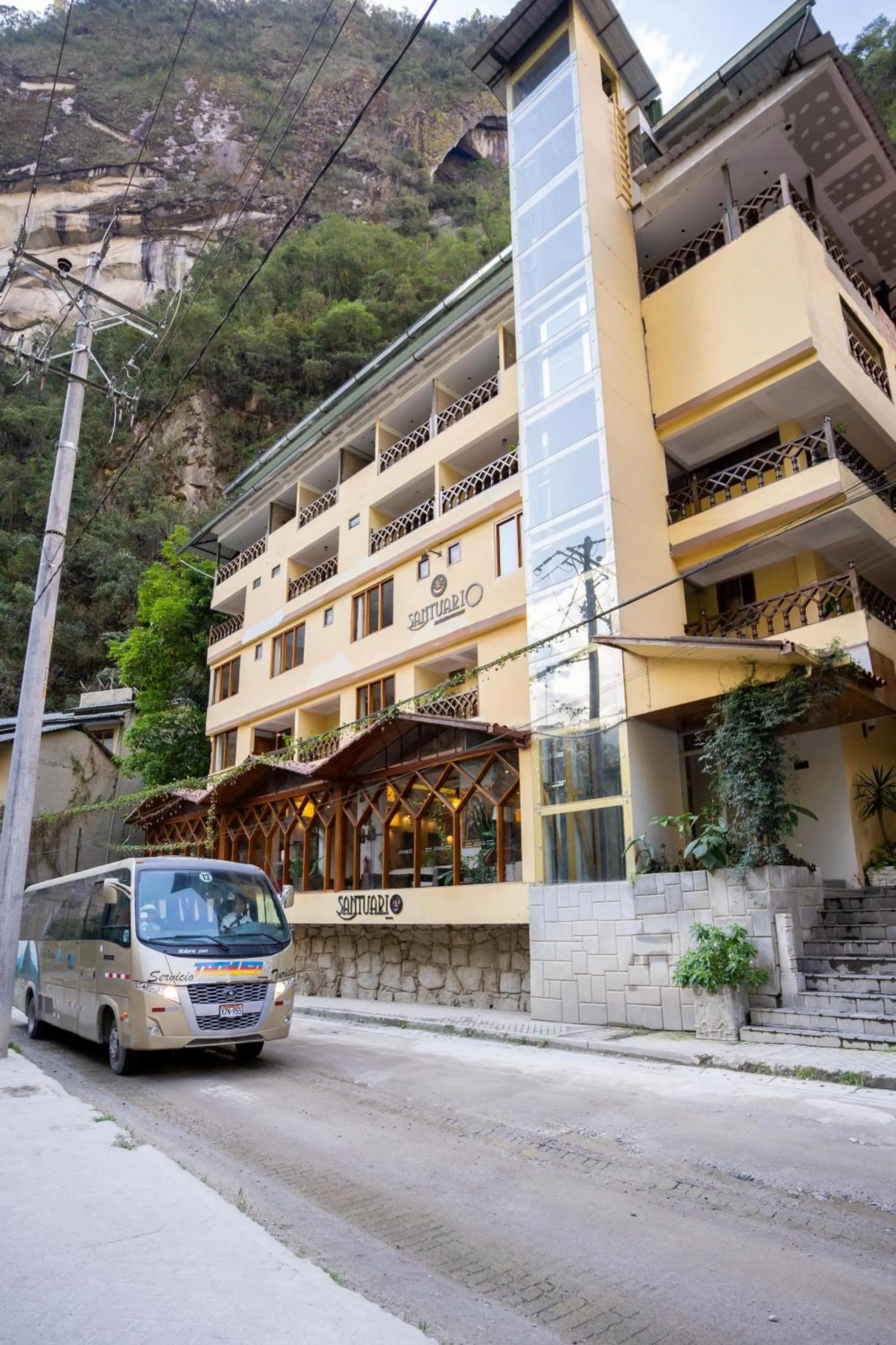 Property building in Santuario Machupicchu
