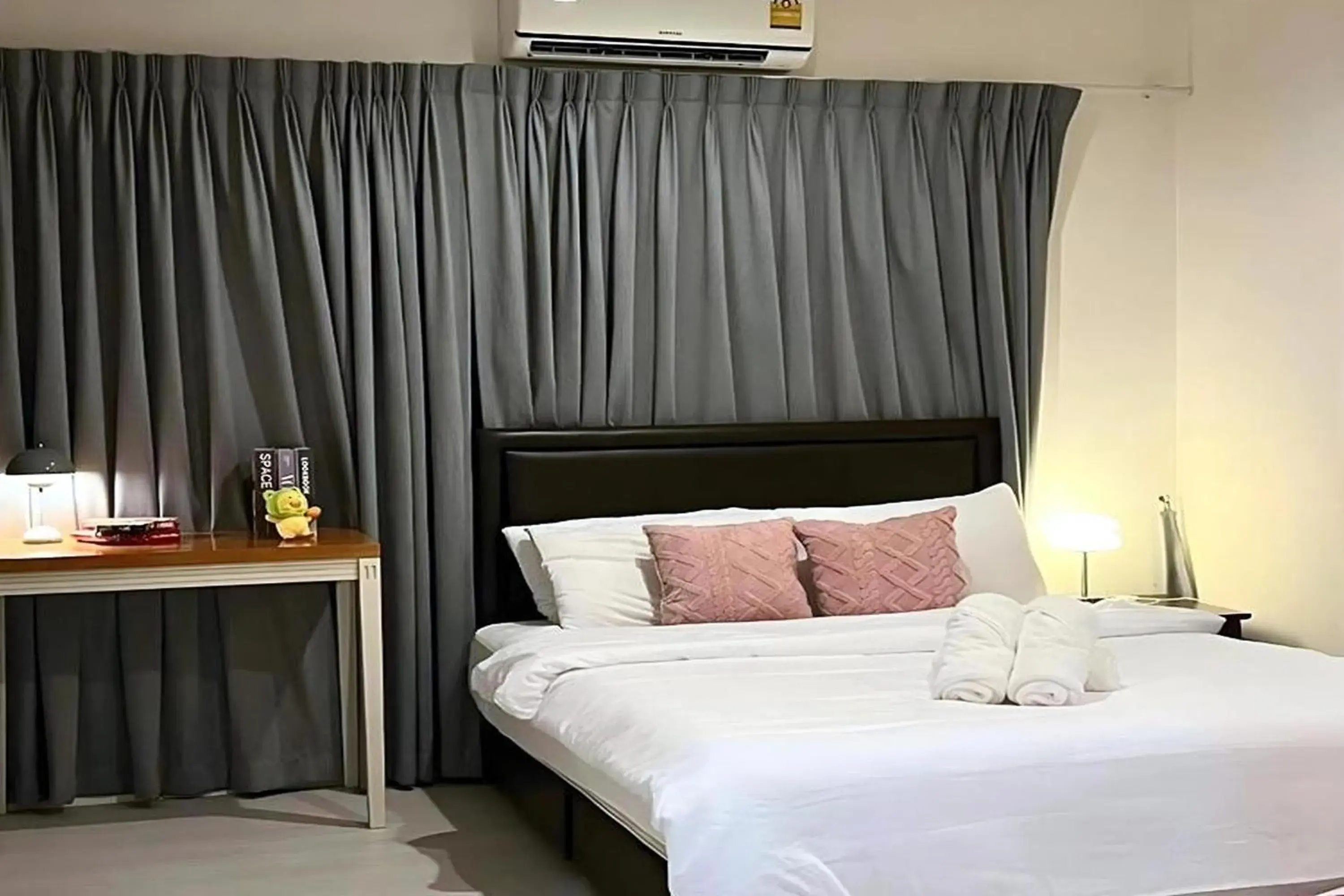 Bed in BM Pool Villa Pattaya Bed in BM Pool Villa Pattaya