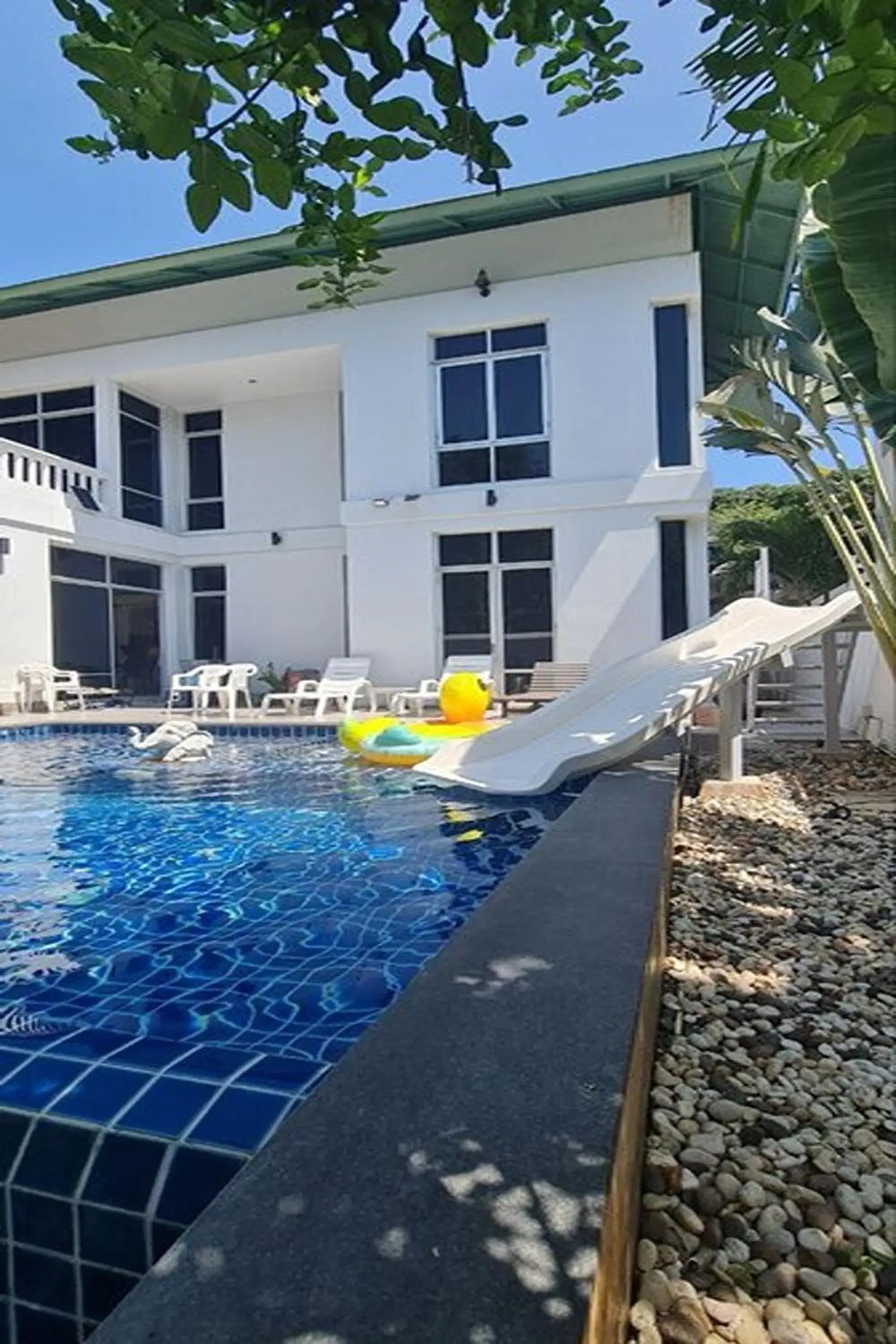 Swimming pool in BM Pool Villa Pattaya Swimming pool in BM Pool Villa Pattaya