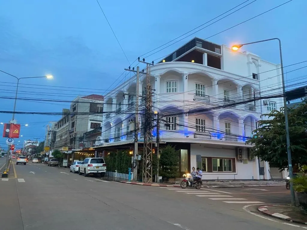 Property building in SUBINH HOTEL AND RESTAURANT