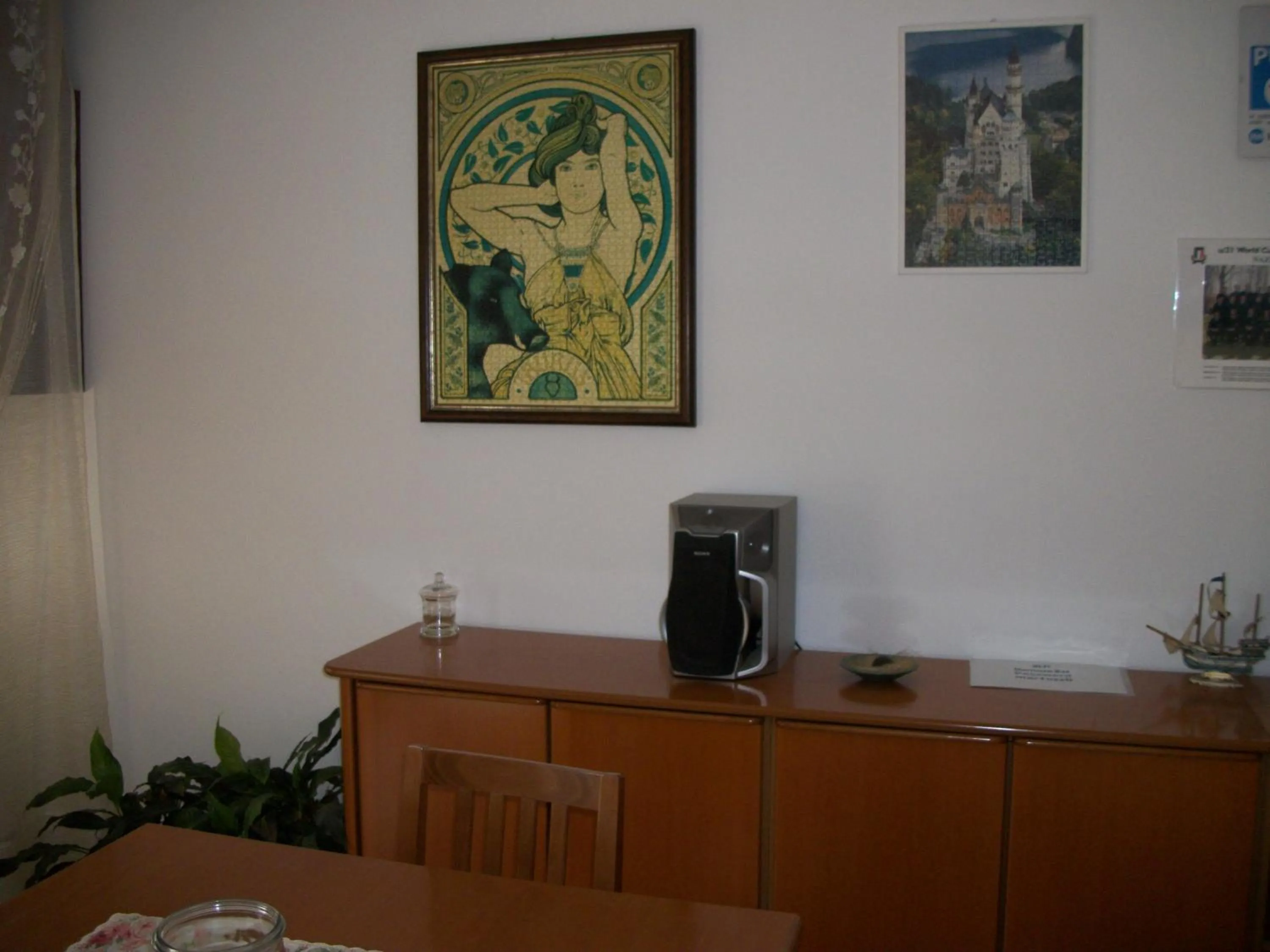 Communal lounge/ TV room in B&B A Un Passo Da